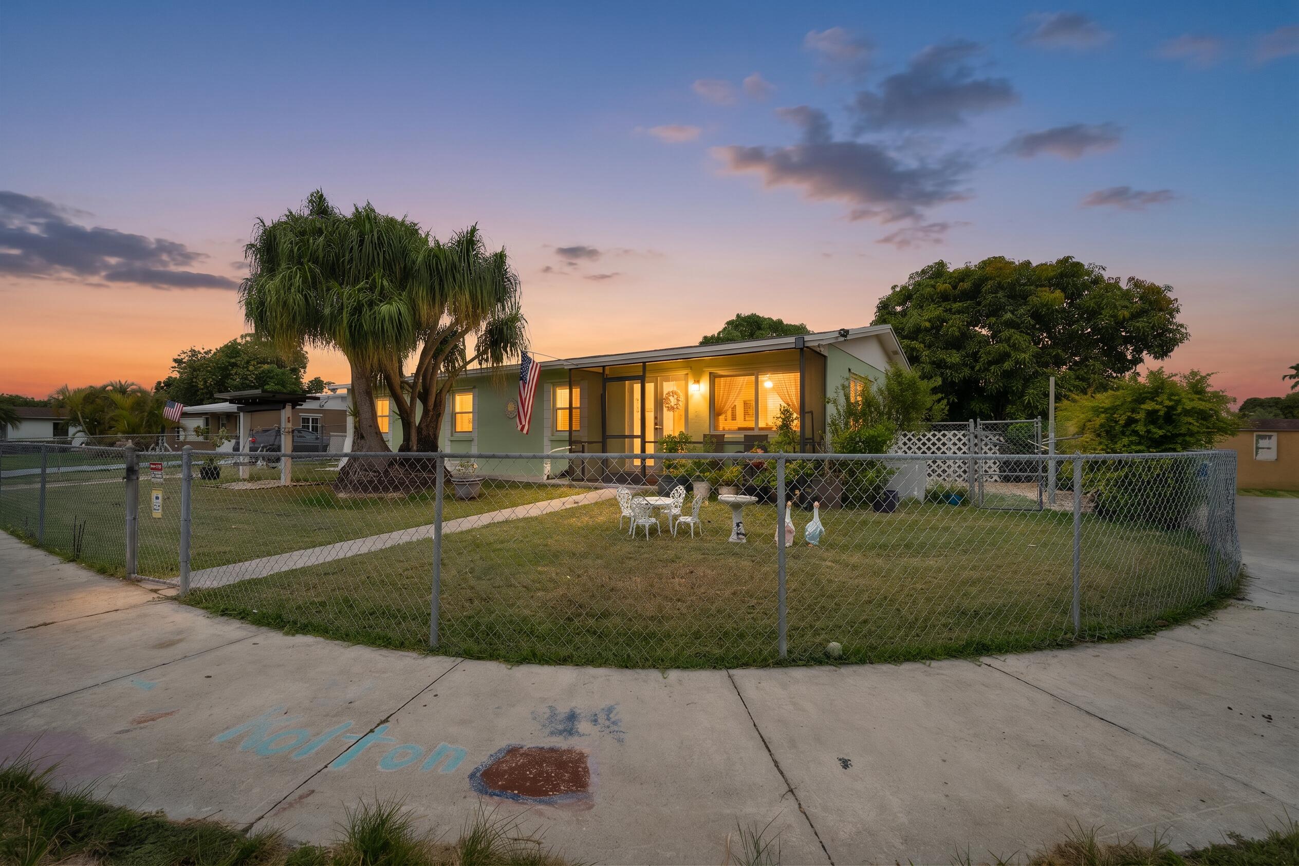 21ST CENTURY HOMES 4TH SEC - Residential