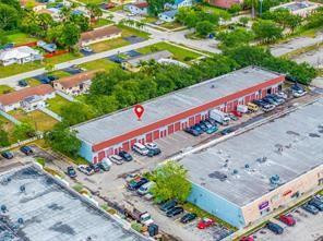 Discover this exceptional warehouse opportunity, ideal for storage, logistics, manufacturing, or distribution operations. Strategically located in a well-connected industrial area, this property offers both functionality and convenience.