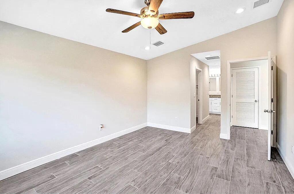 MILITARY PARK NICHOLS ADD - Residential