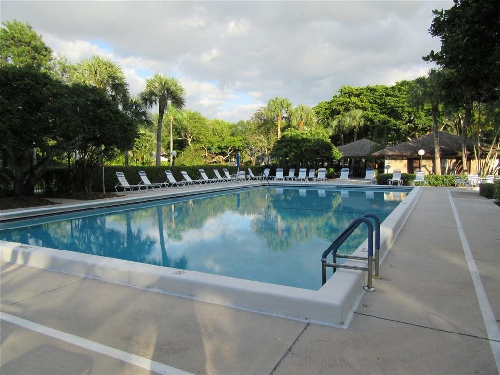 Palm Aire - Residential
