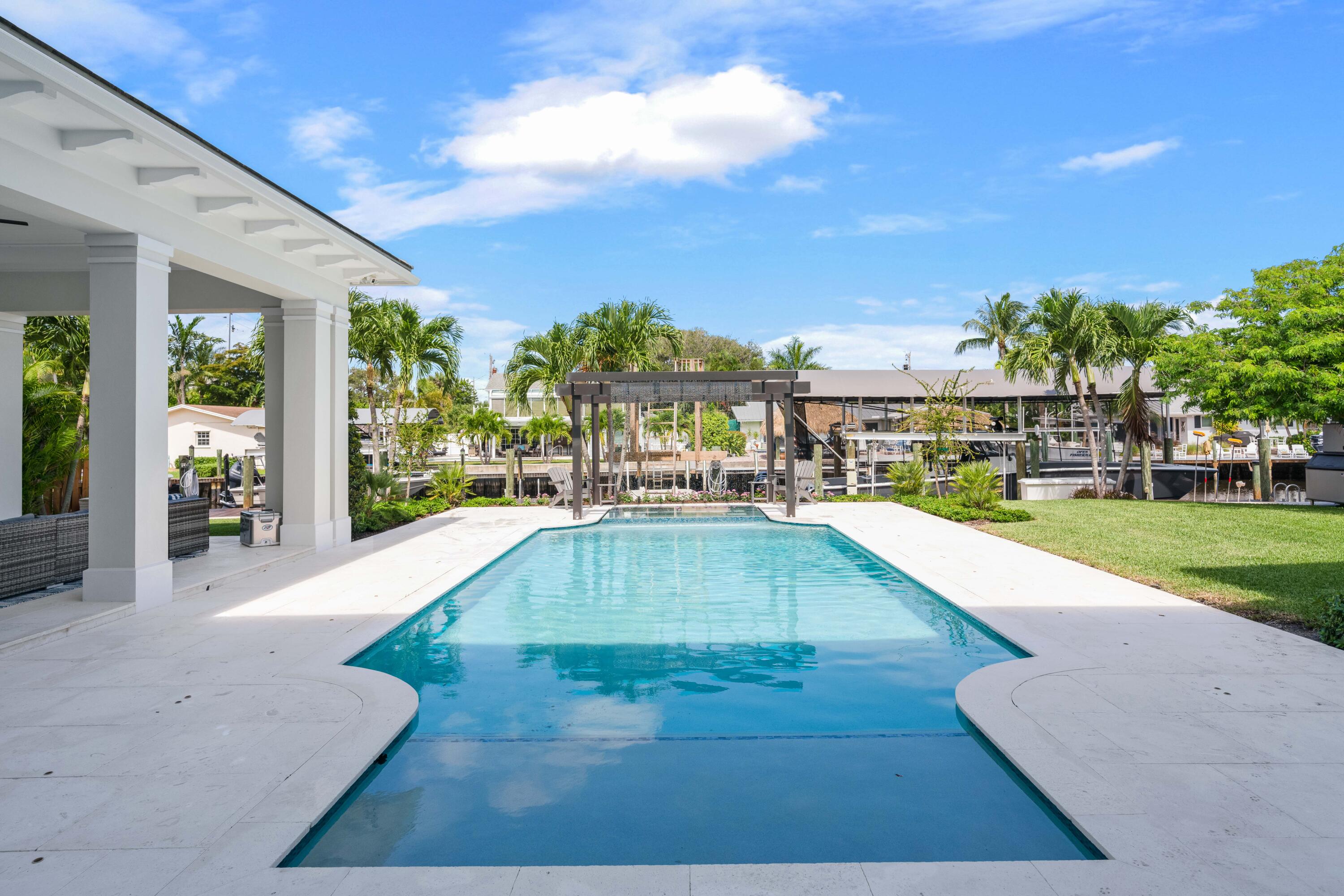 Paradise Point - Residential