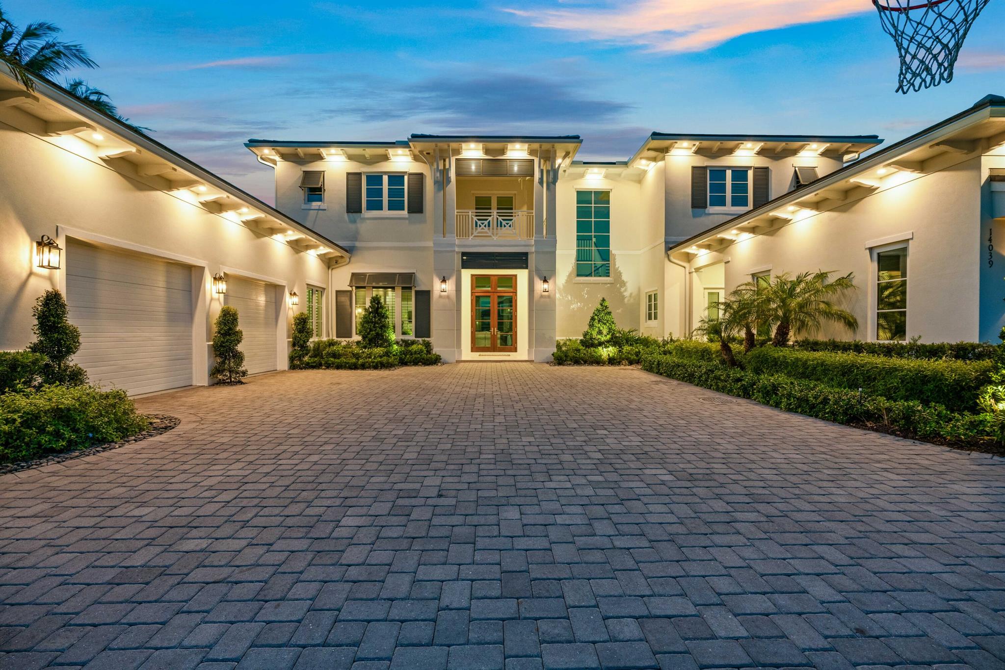 Paradise Point - Residential