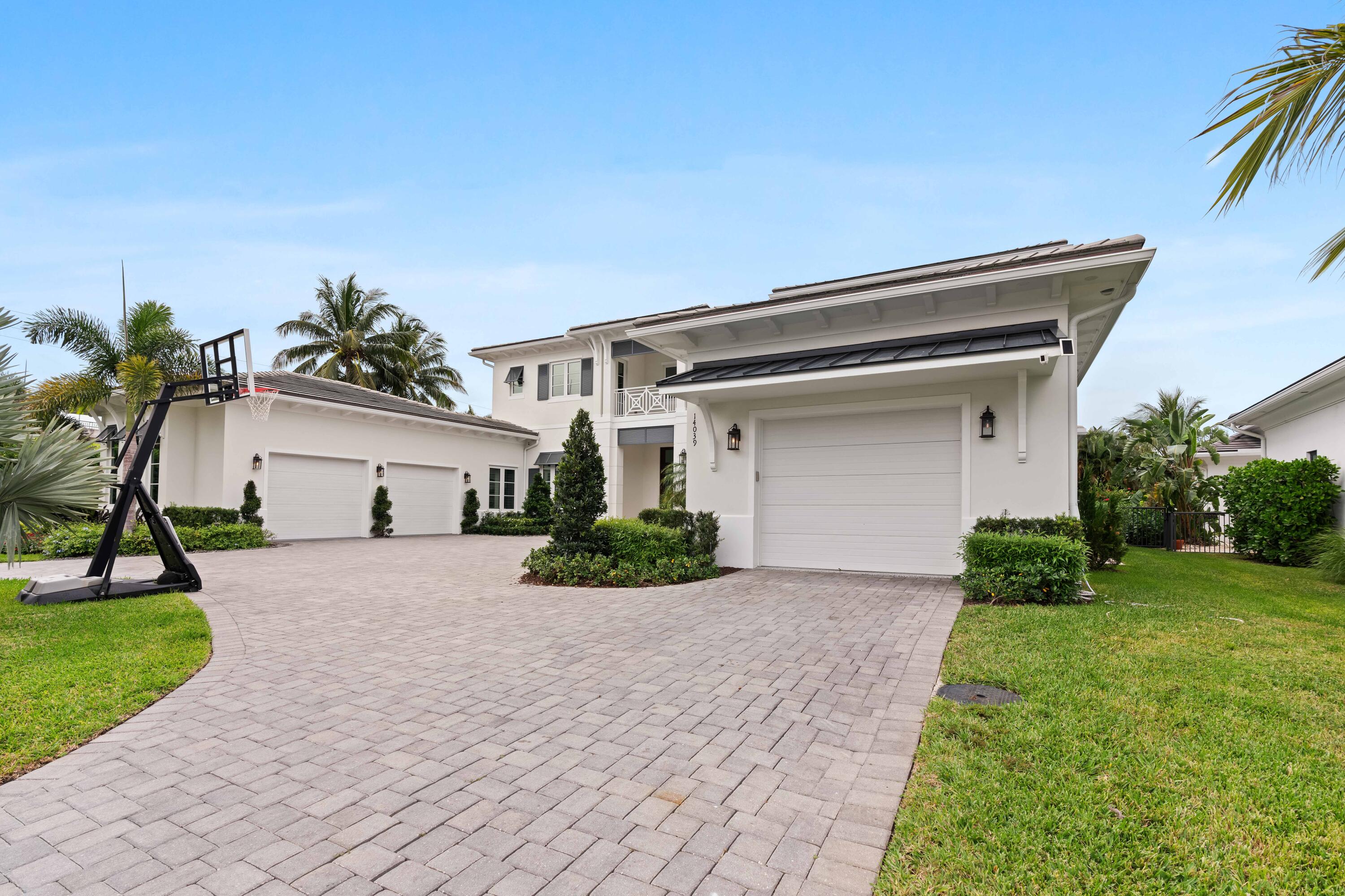 Paradise Point - Residential