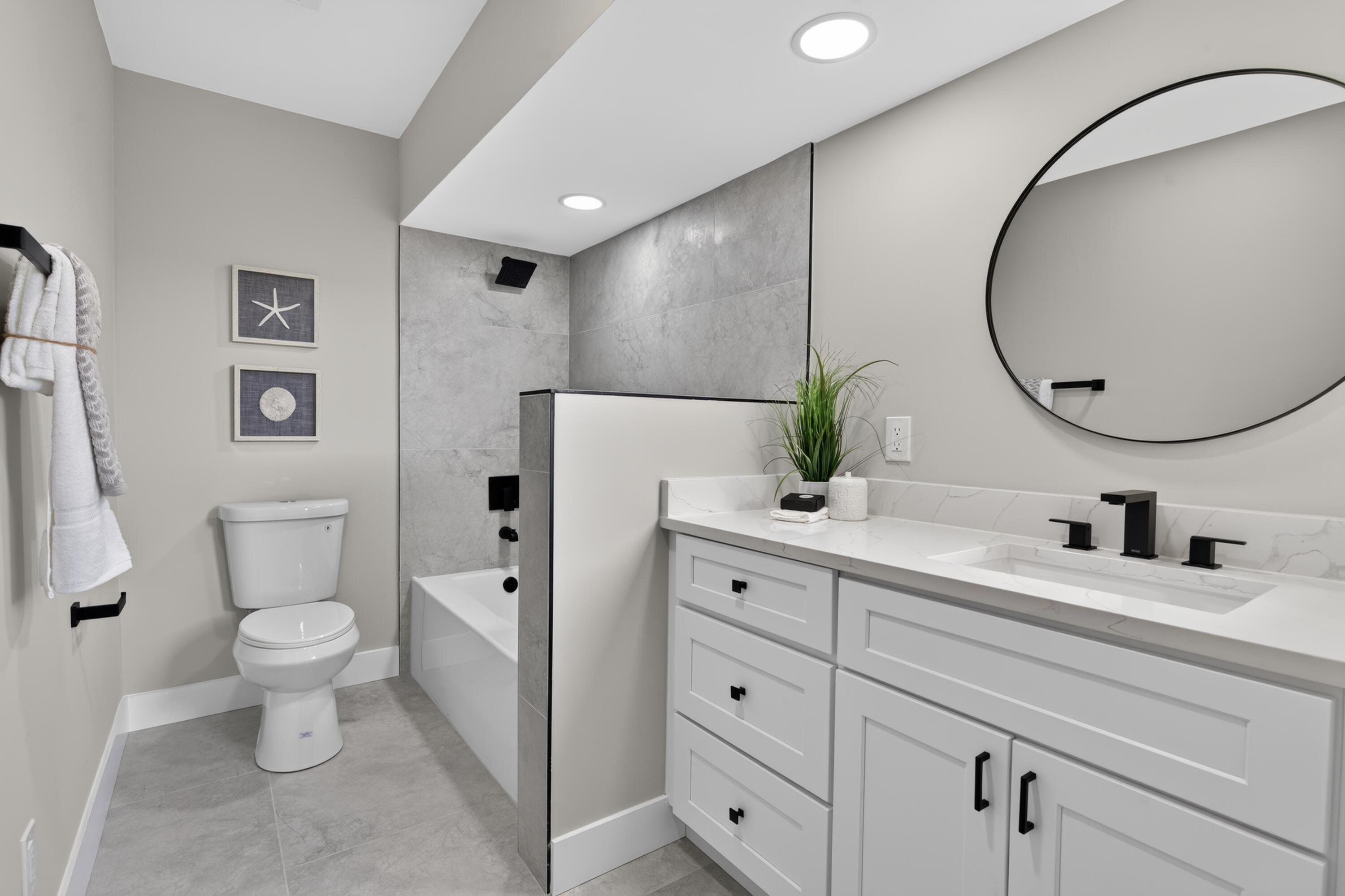 MID-RIVERS YACHT AND COUNTRY CLUB (AKA EVERGREEN C - Residential