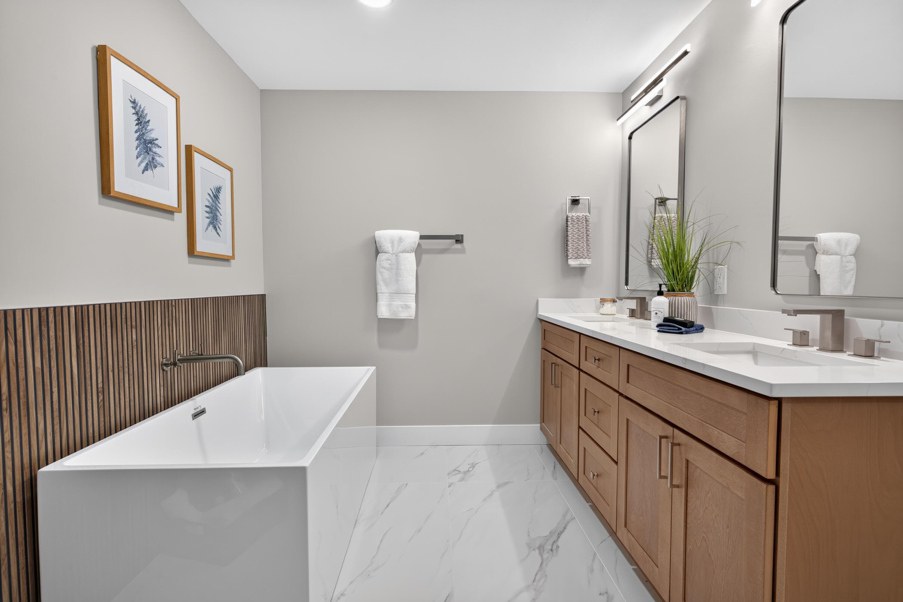 MID-RIVERS YACHT AND COUNTRY CLUB (AKA EVERGREEN C - Residential