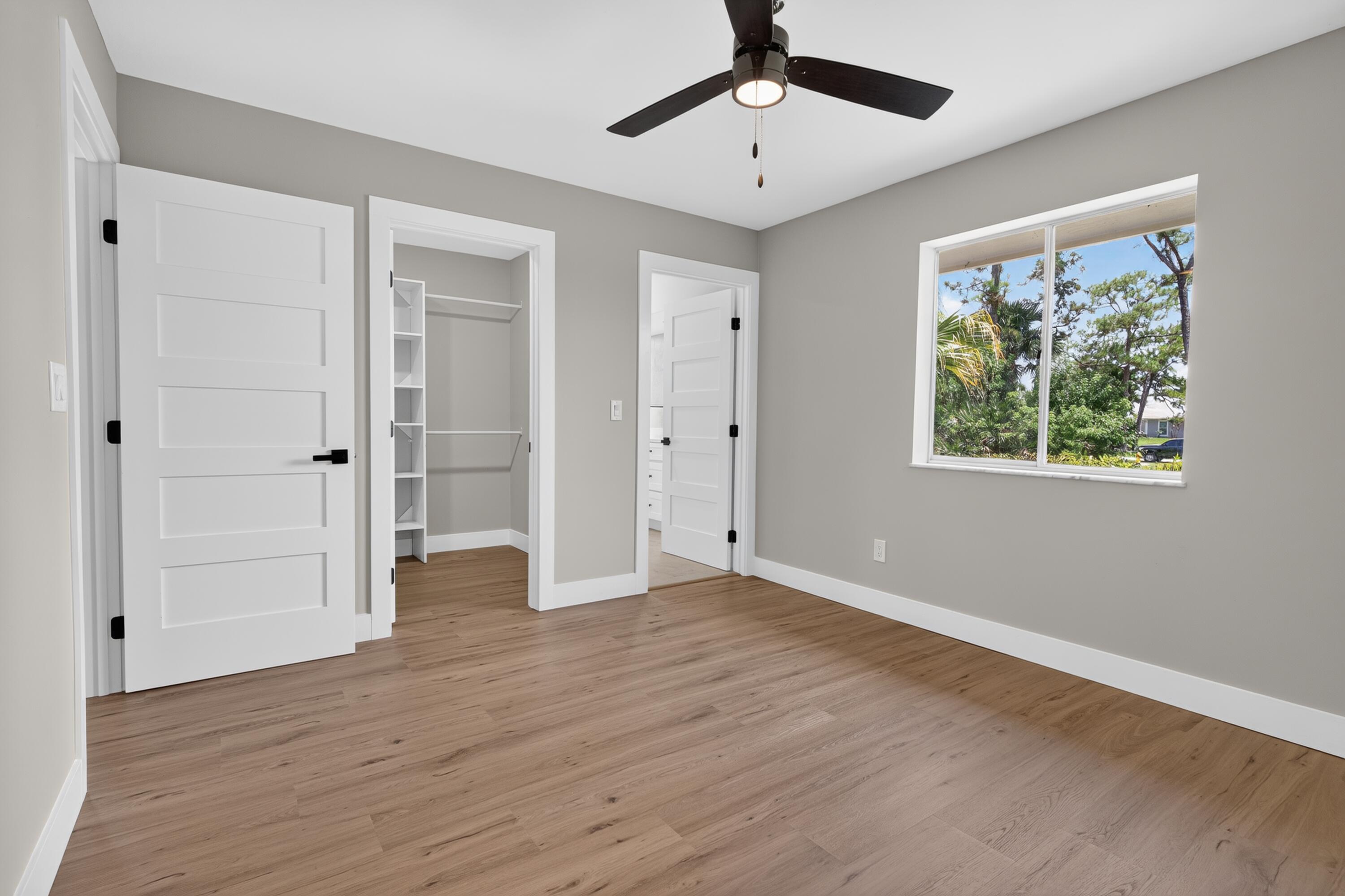 MID-RIVERS YACHT AND COUNTRY CLUB (AKA EVERGREEN C - Residential