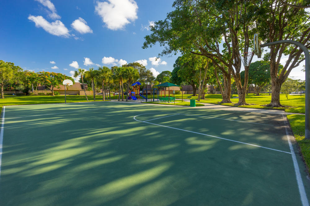 Sandalwood Estates - Residential Lease