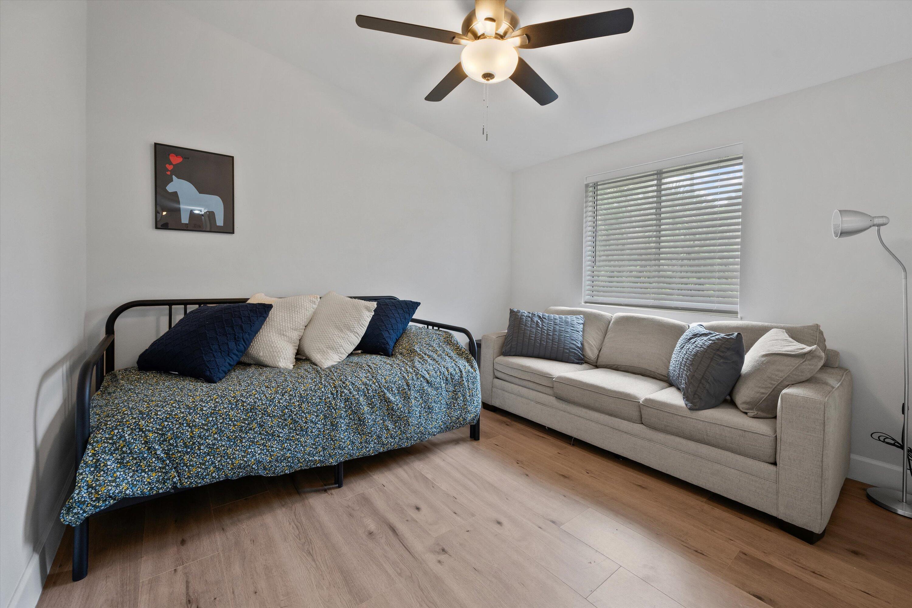 LOXAHATCHEE GROVES - Residential
