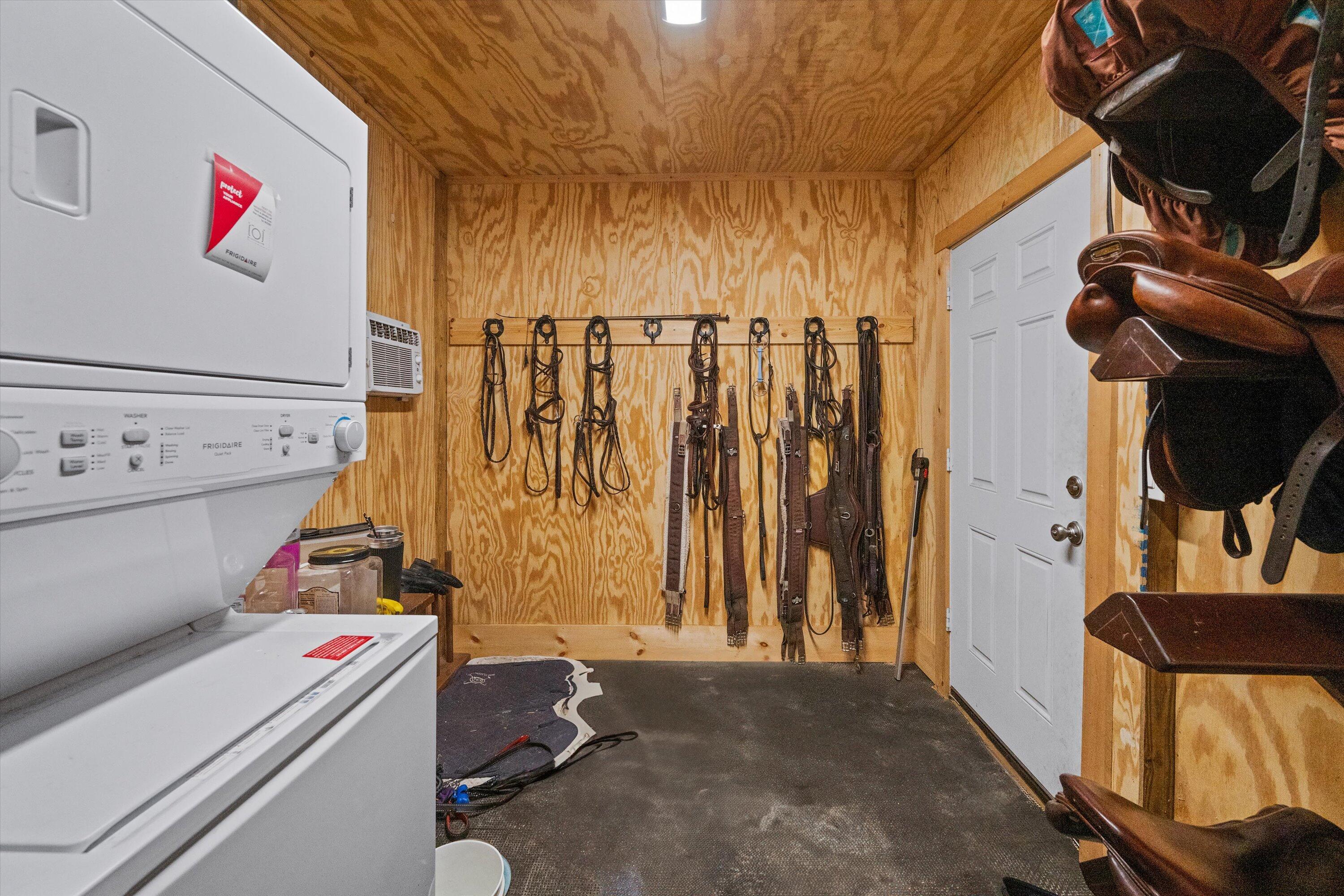 LOXAHATCHEE GROVES - Residential