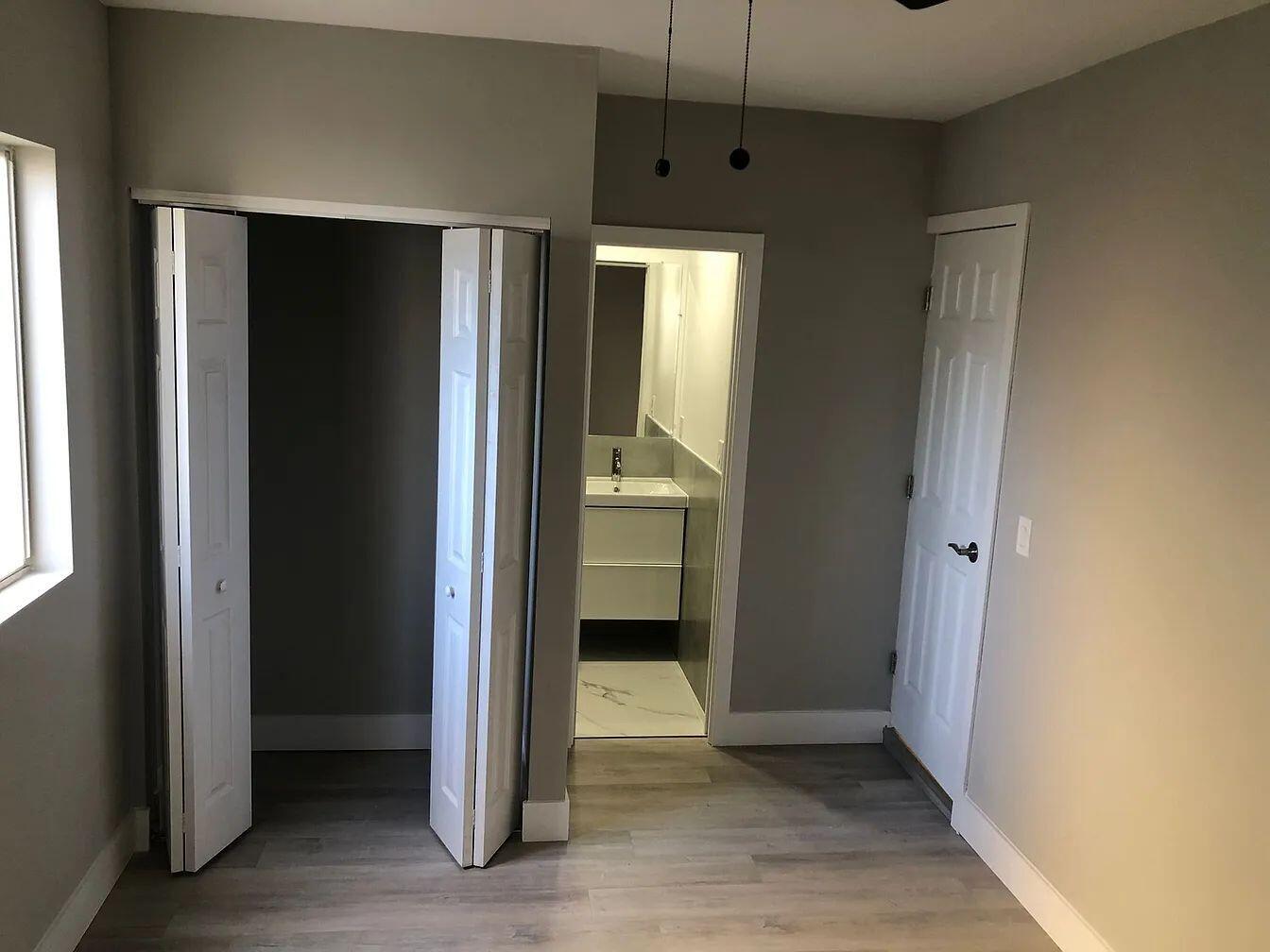 HOLLYWOOD - Residential Lease