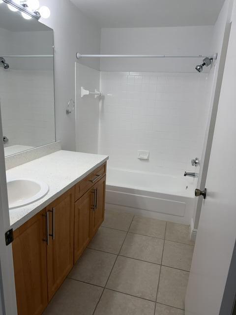 SAILBOAT POINTE CONDO - Residential