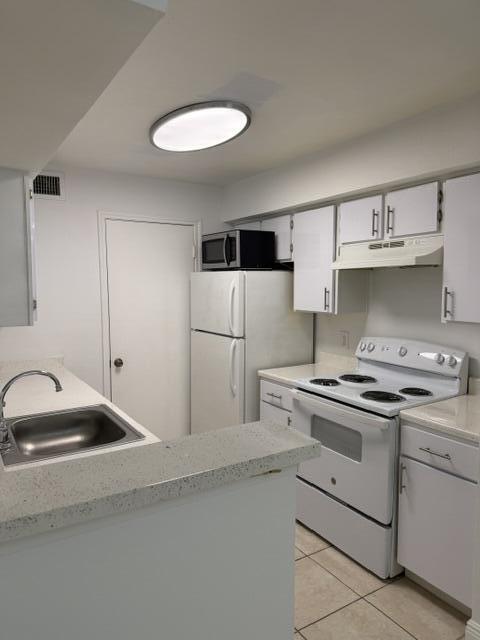 SAILBOAT POINTE CONDO - Residential