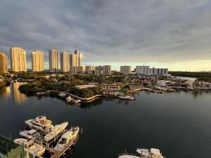 400 SUNNY ISLES CONDO EAST - Residential