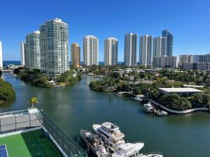 400 SUNNY ISLES CONDO EAST - Residential