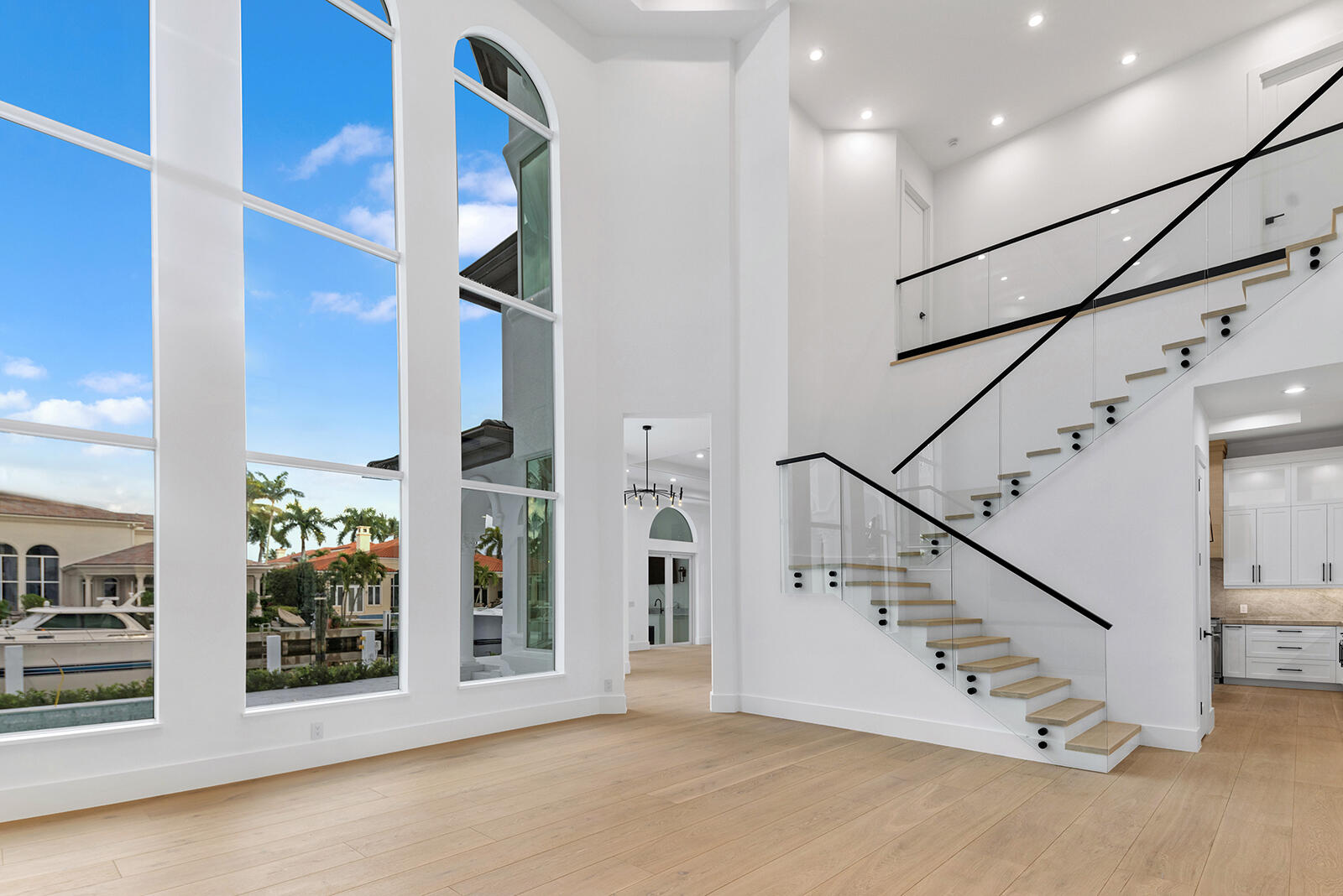 HARBOUR ISLES - Residential