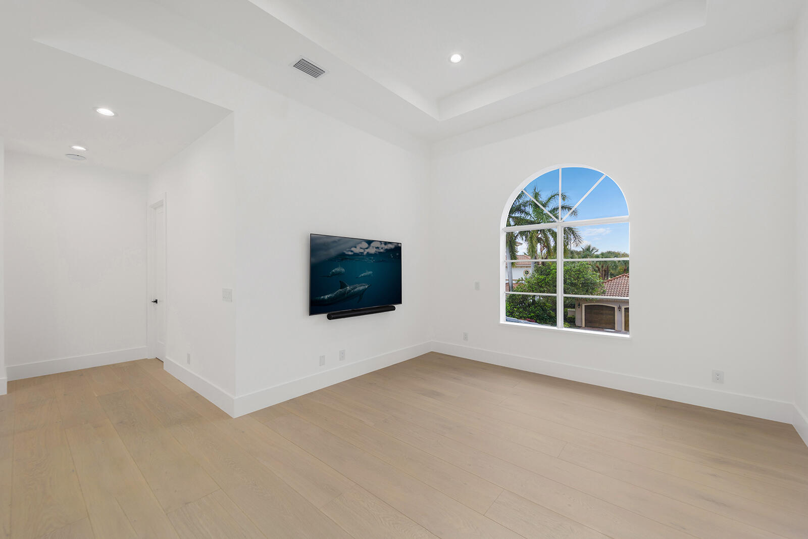 HARBOUR ISLES - Residential