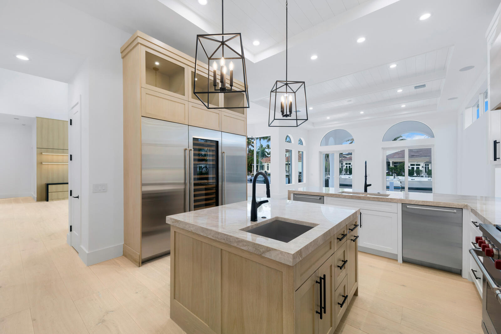 HARBOUR ISLES - Residential