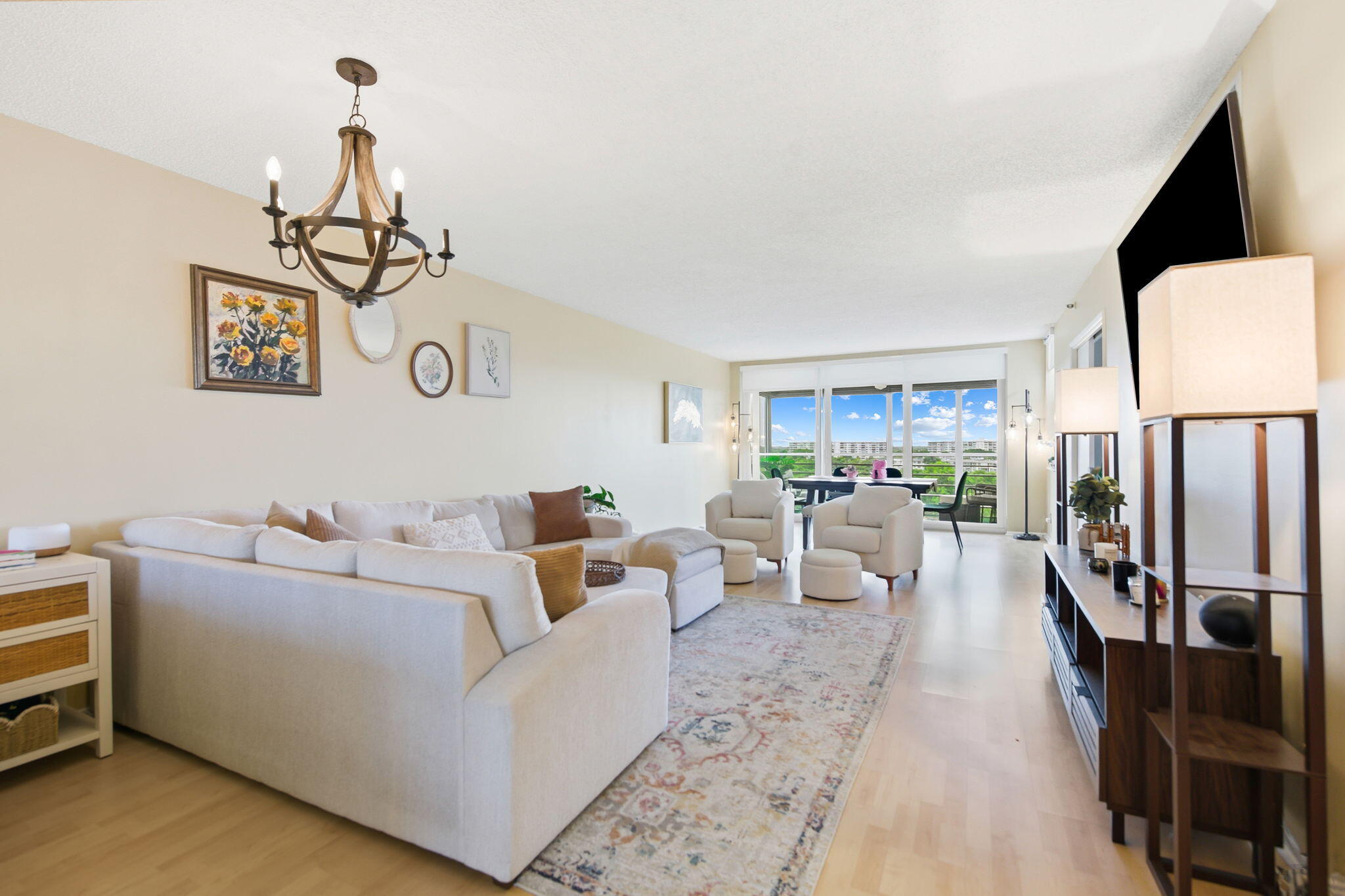 NO 104 PALM-AIRE COUNTRY CLUB - Residential