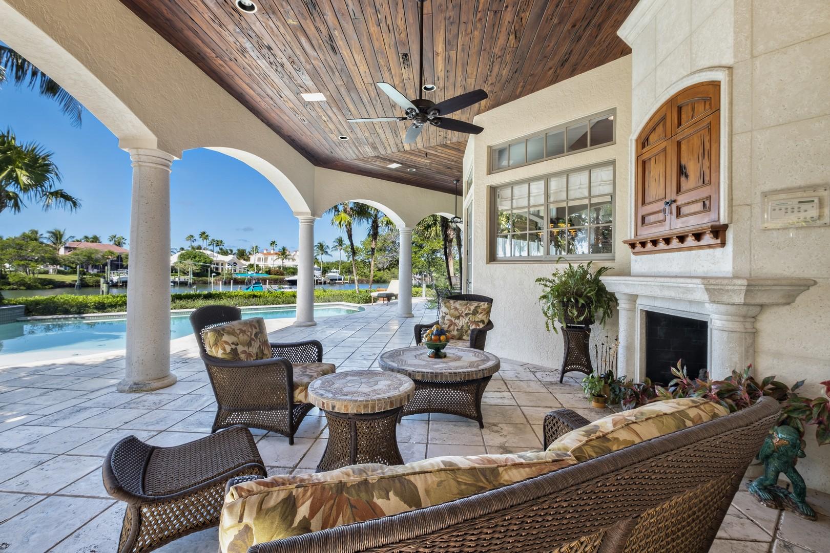 SAILFISH POINT PLAT 15 & 15A - Residential