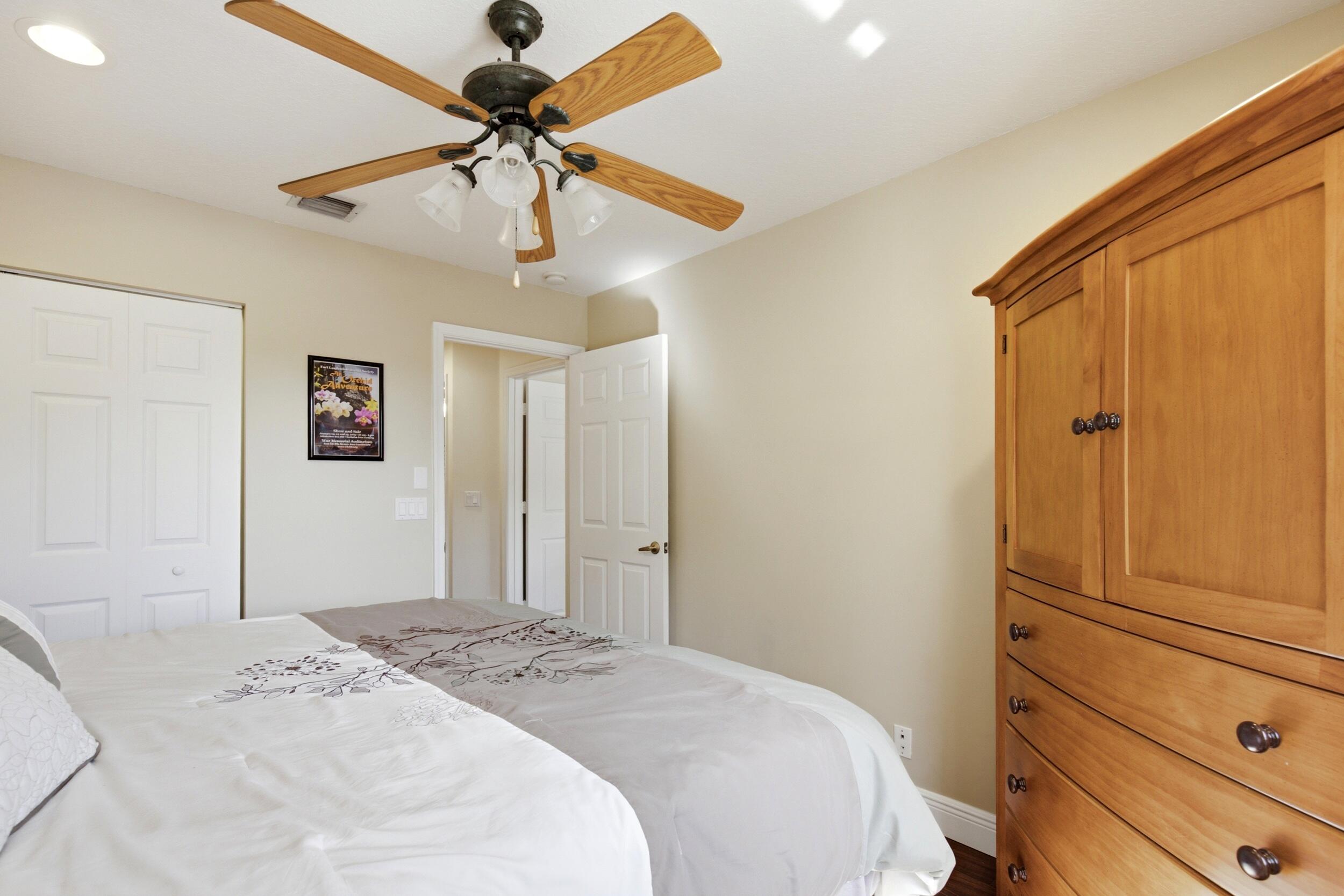 HERON BAY FOUR - Residential