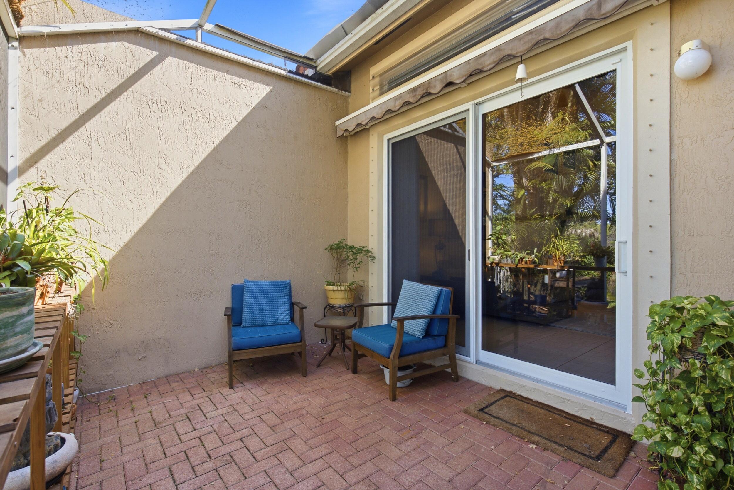 HERON BAY FOUR - Residential