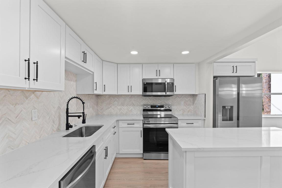 PLAT OF ANITA OLEANDER SUBDIVISION - Residential