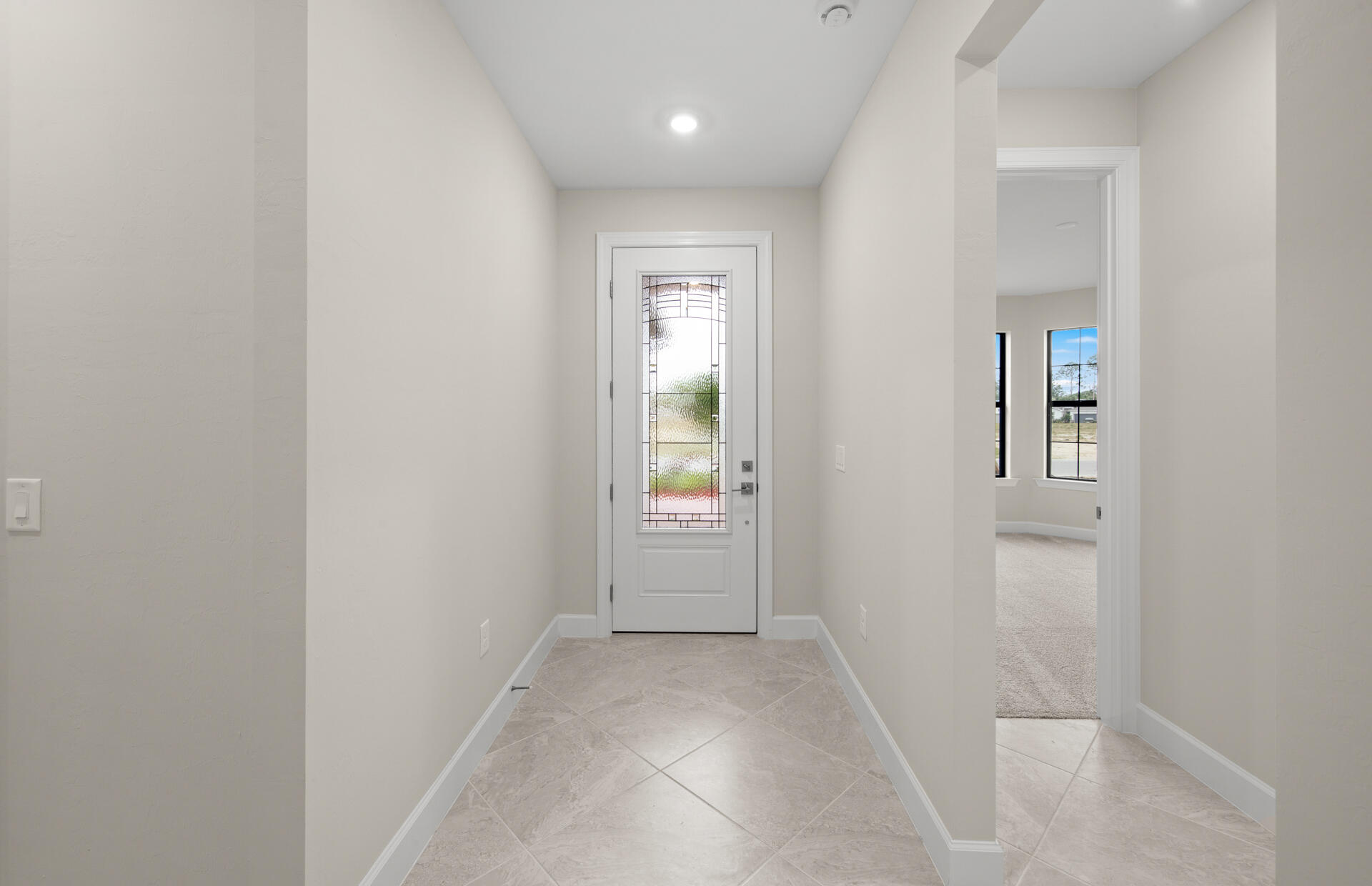 RIVER HALL - Residential