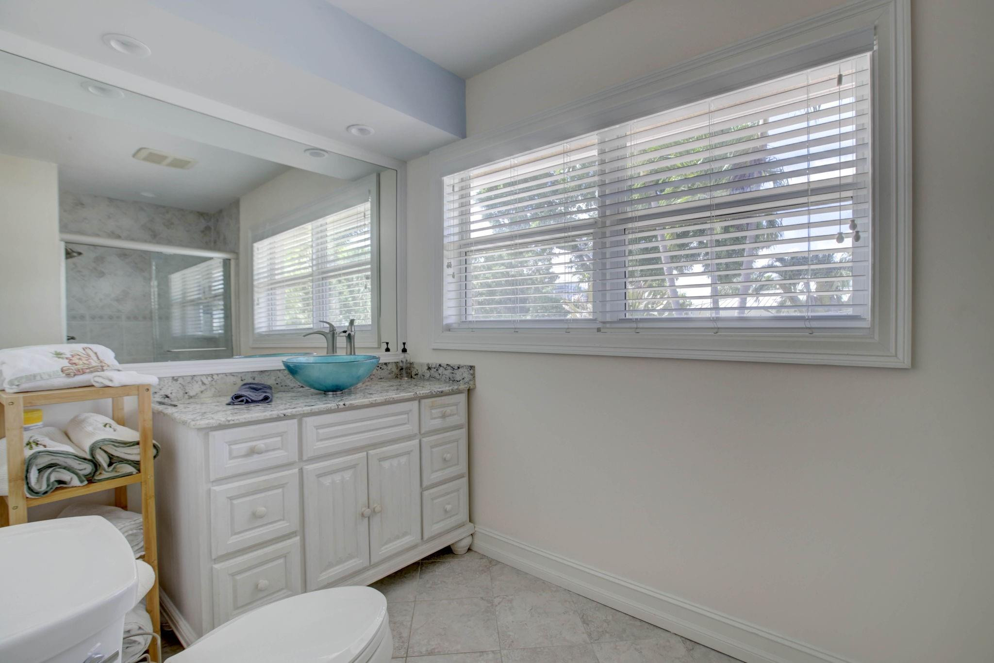 Bel-Air Isle 40-43 B - Residential