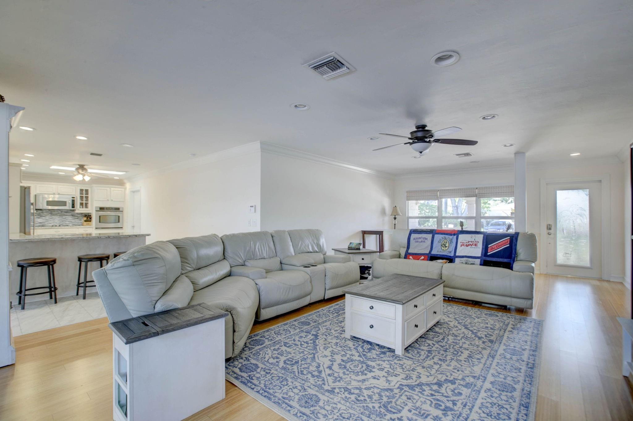 Bel-Air Isle 40-43 B - Residential