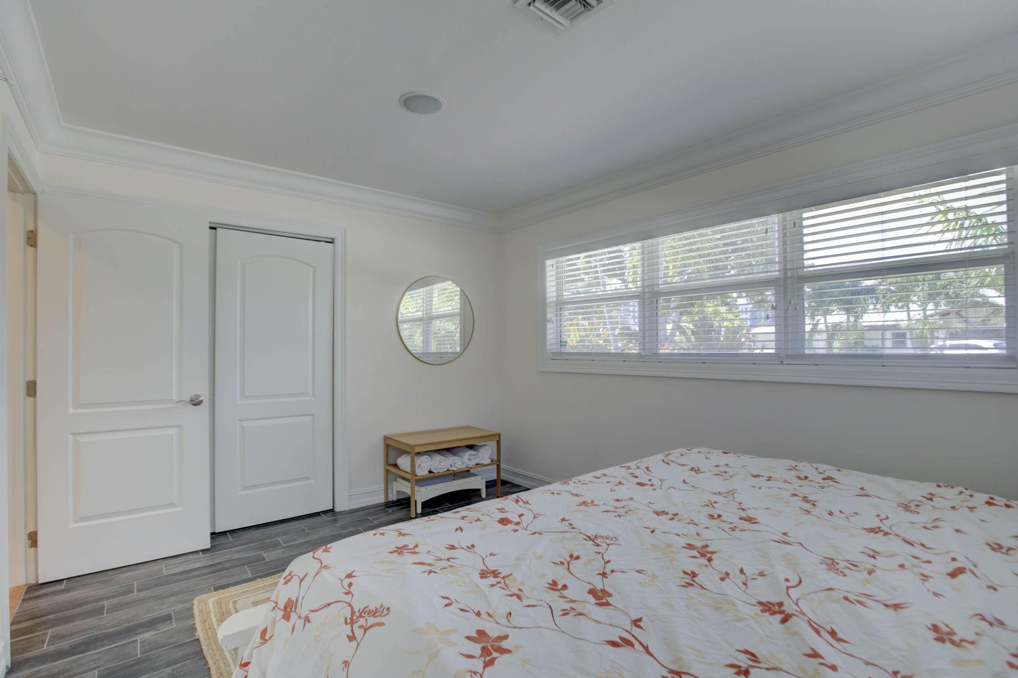 Bel-Air Isle 40-43 B - Residential