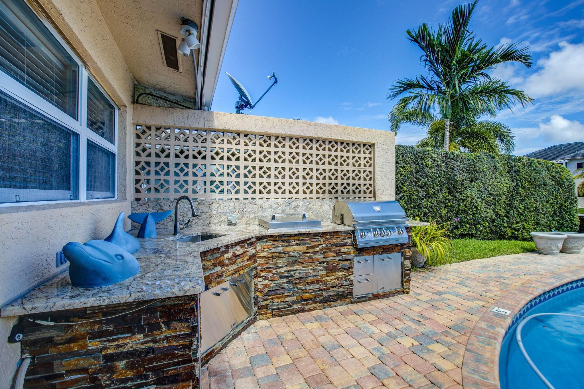 Bel-Air Isle 40-43 B - Residential