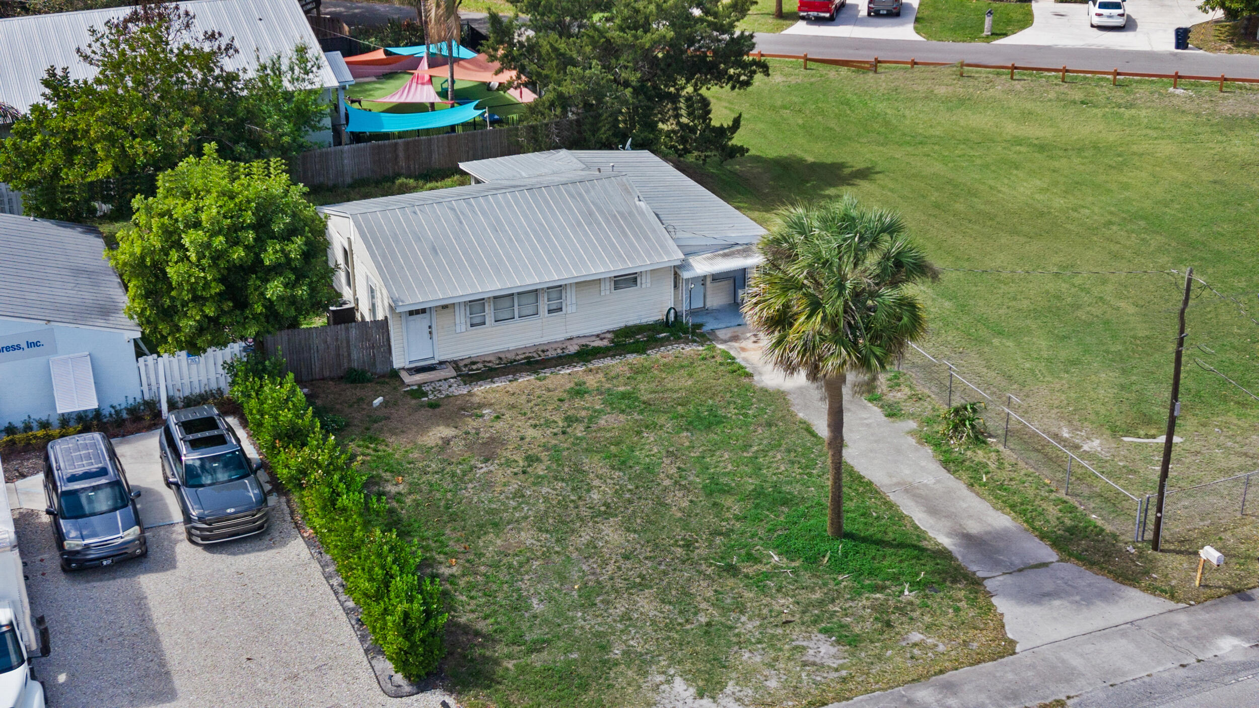 BESSEY'S 2ND ADDITION - Residential