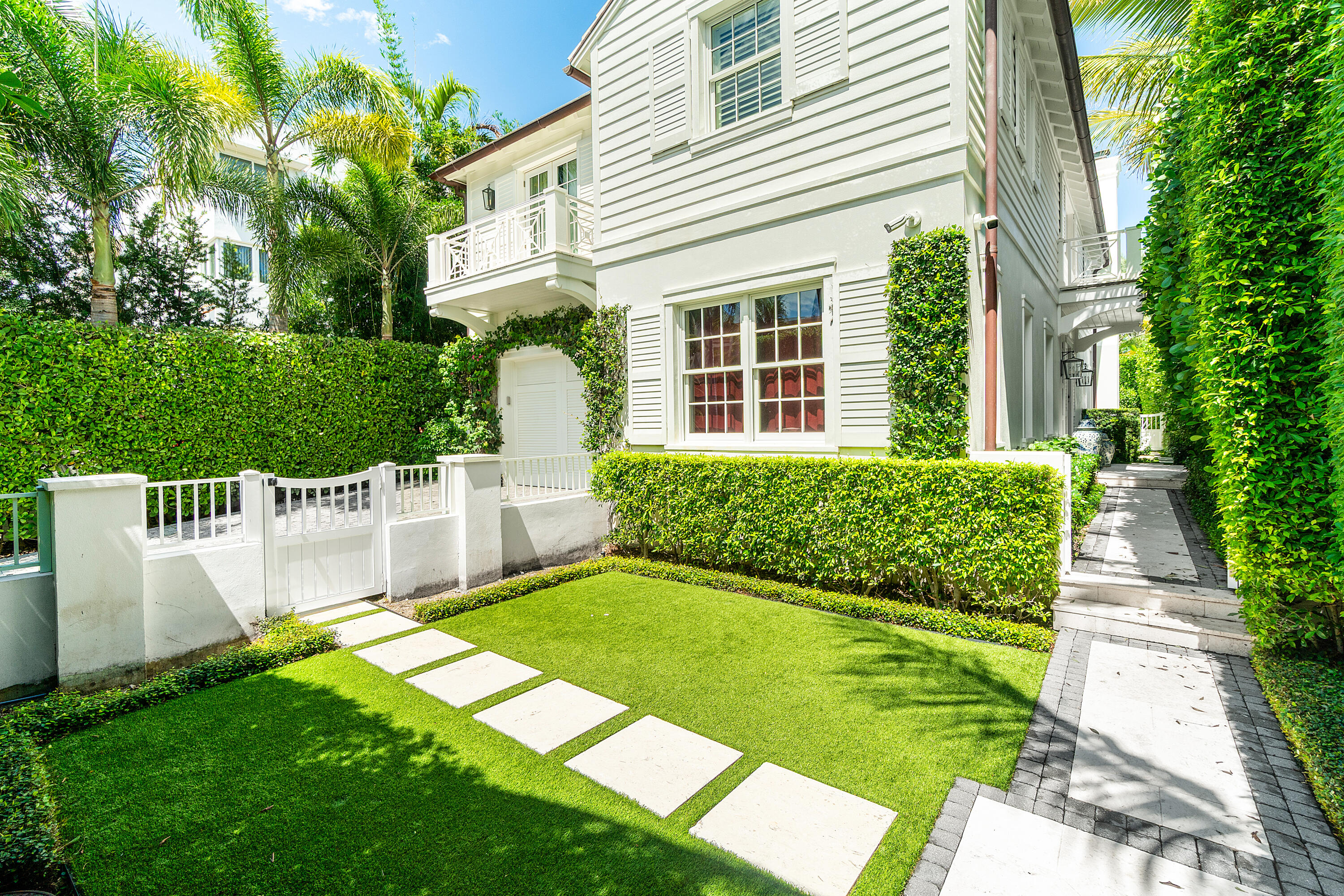ROYAL PARK - Residential