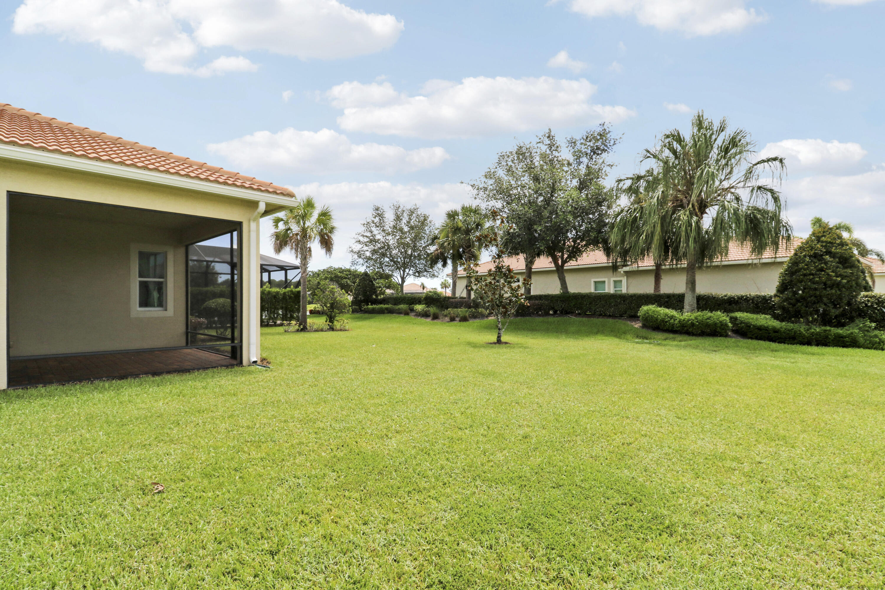VERANO PUD 1 PLAT NO 15 - Residential