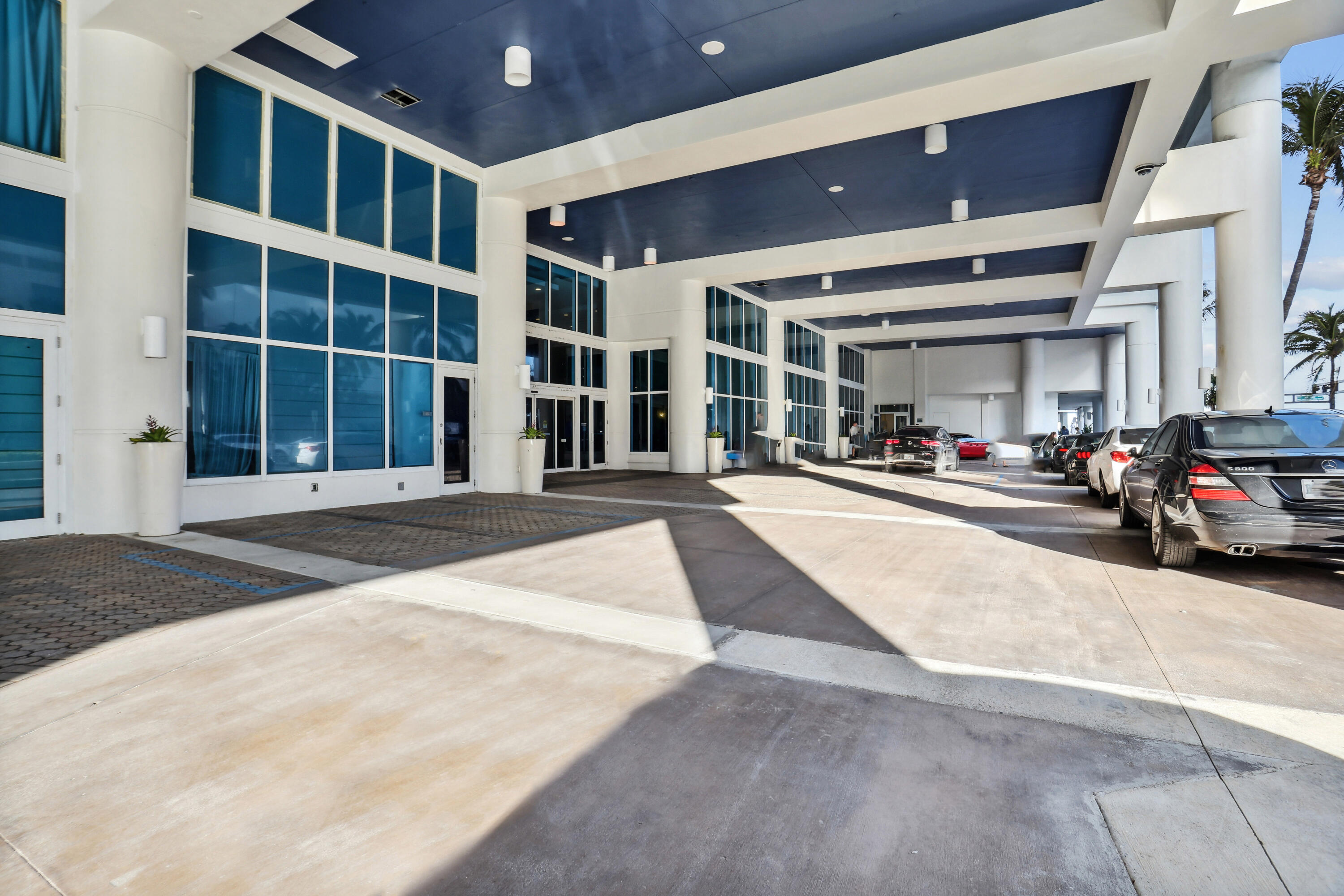 Q CLUB RESORT & RESIDENCES CONDO - Residential