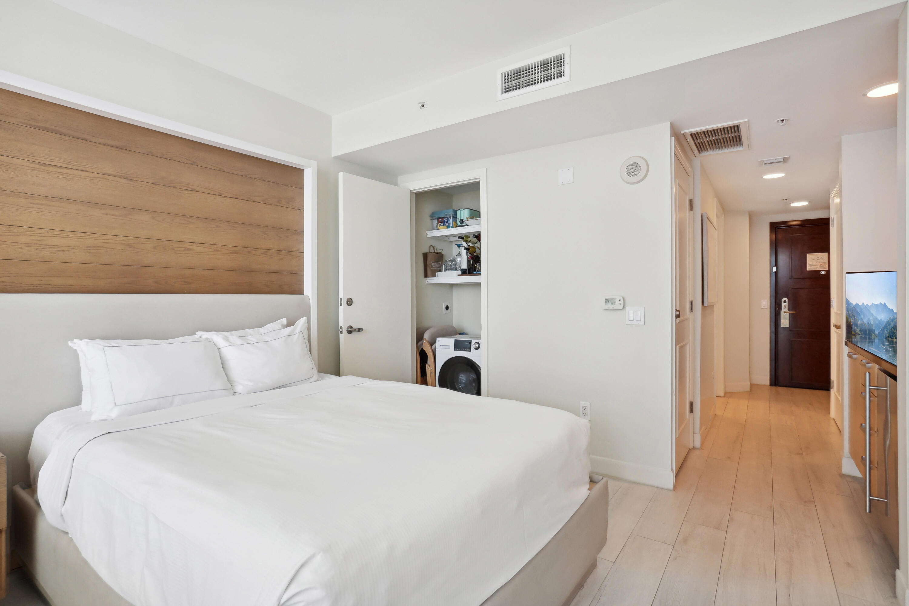 Q CLUB RESORT & RESIDENCES CONDO - Residential