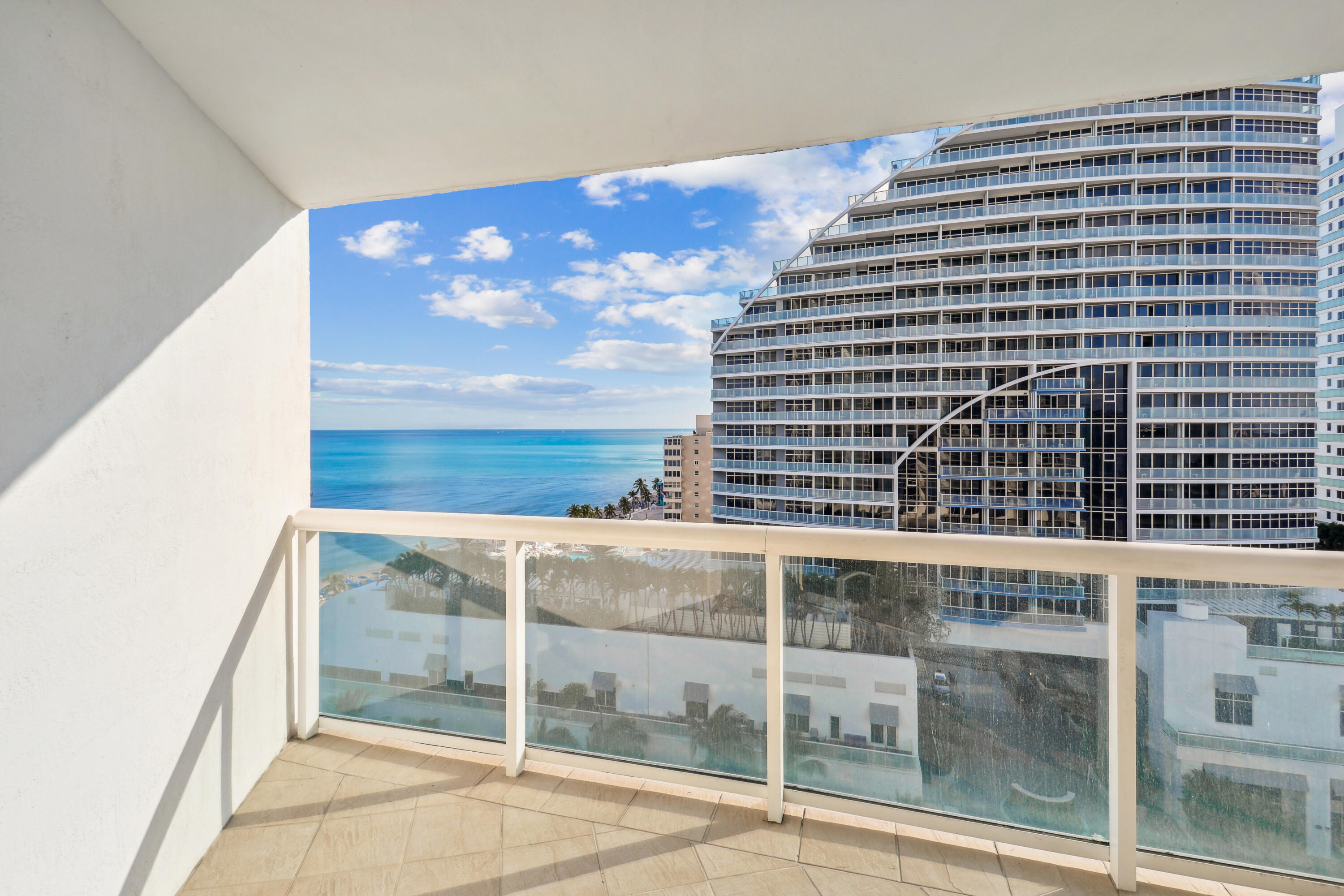 Q CLUB RESORT & RESIDENCES CONDO - Residential