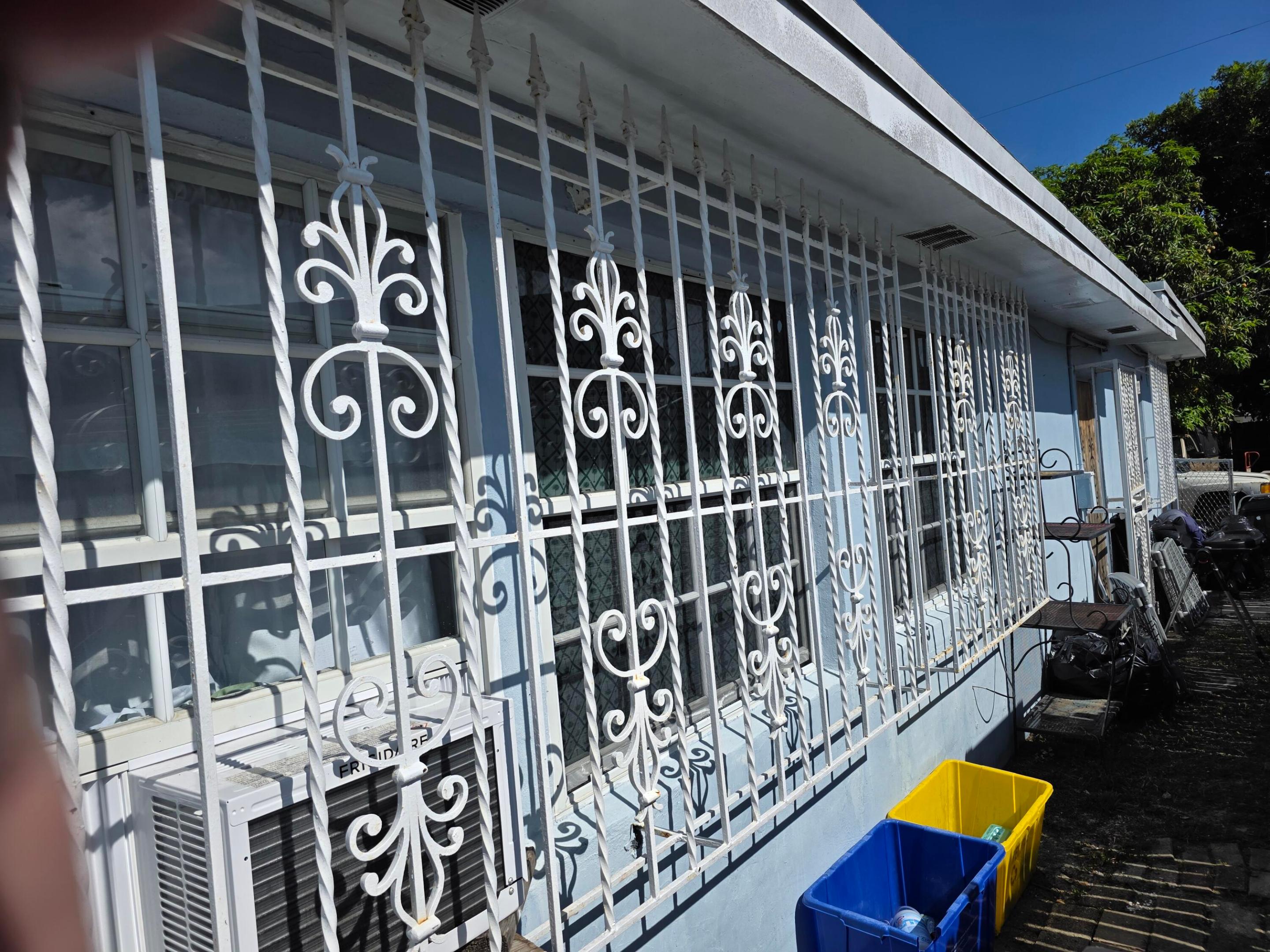 NORTH PALM BCH 1 - Residential