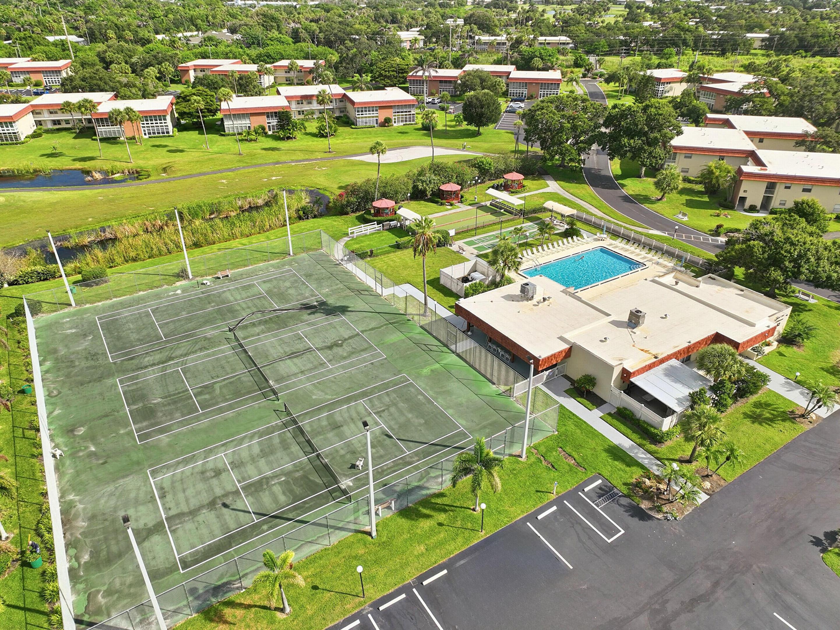 VISTA ROYALE PHASE Il BLDGS 83-111 - Residential