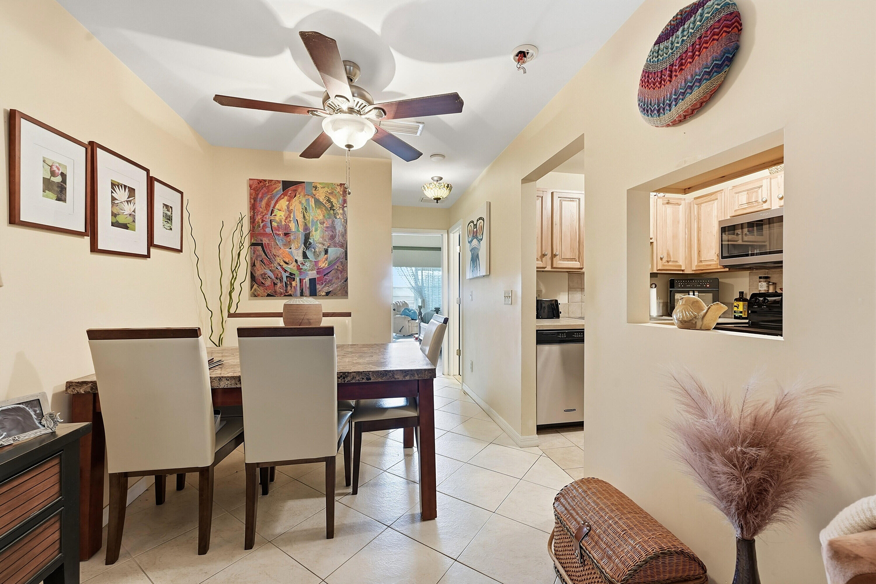 VISTA ROYALE PHASE Il BLDGS 83-111 - Residential