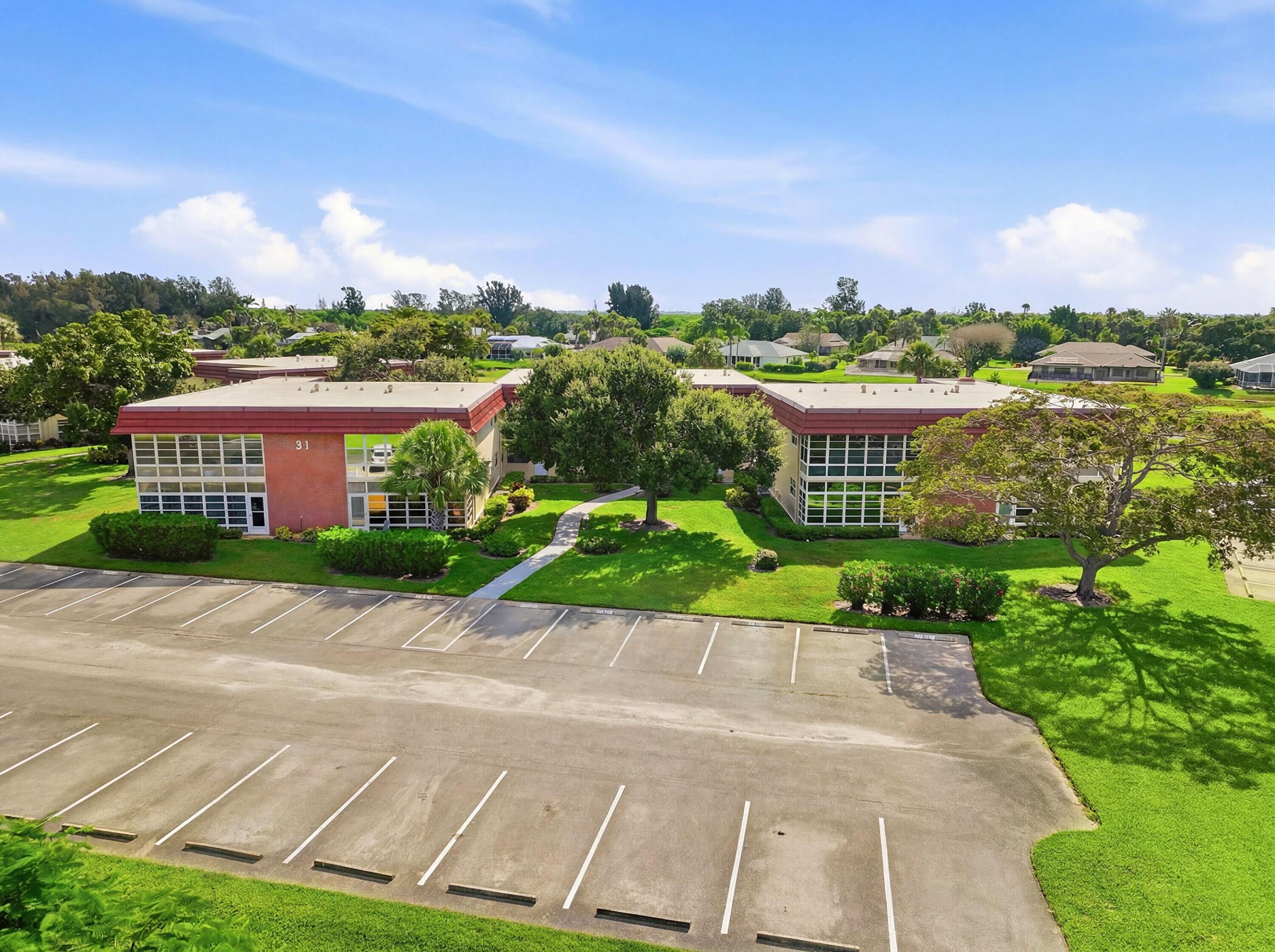VISTA ROYALE PHASE Il BLDGS 83-111 - Residential