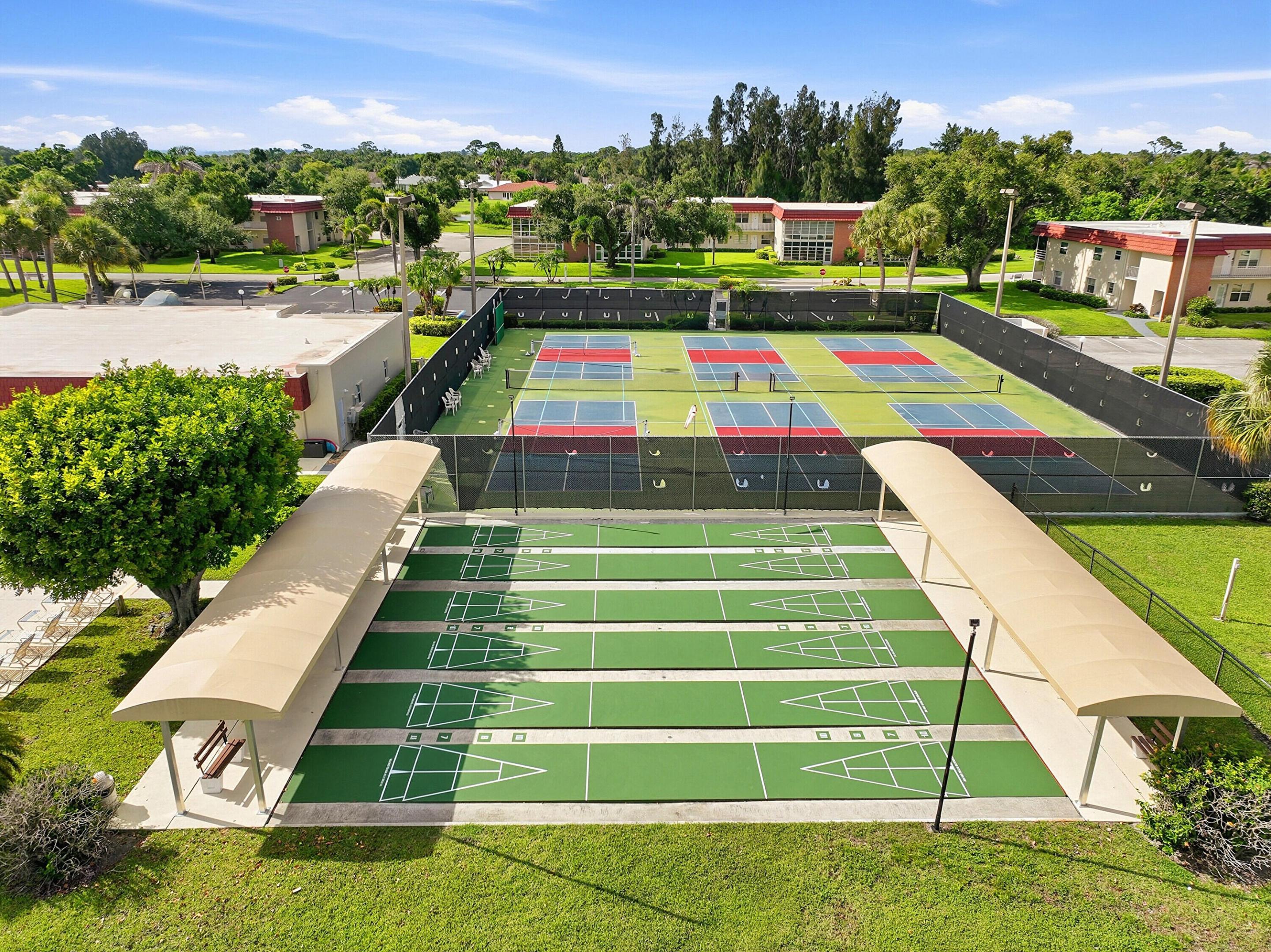 VISTA ROYALE PHASE Il BLDGS 83-111 - Residential
