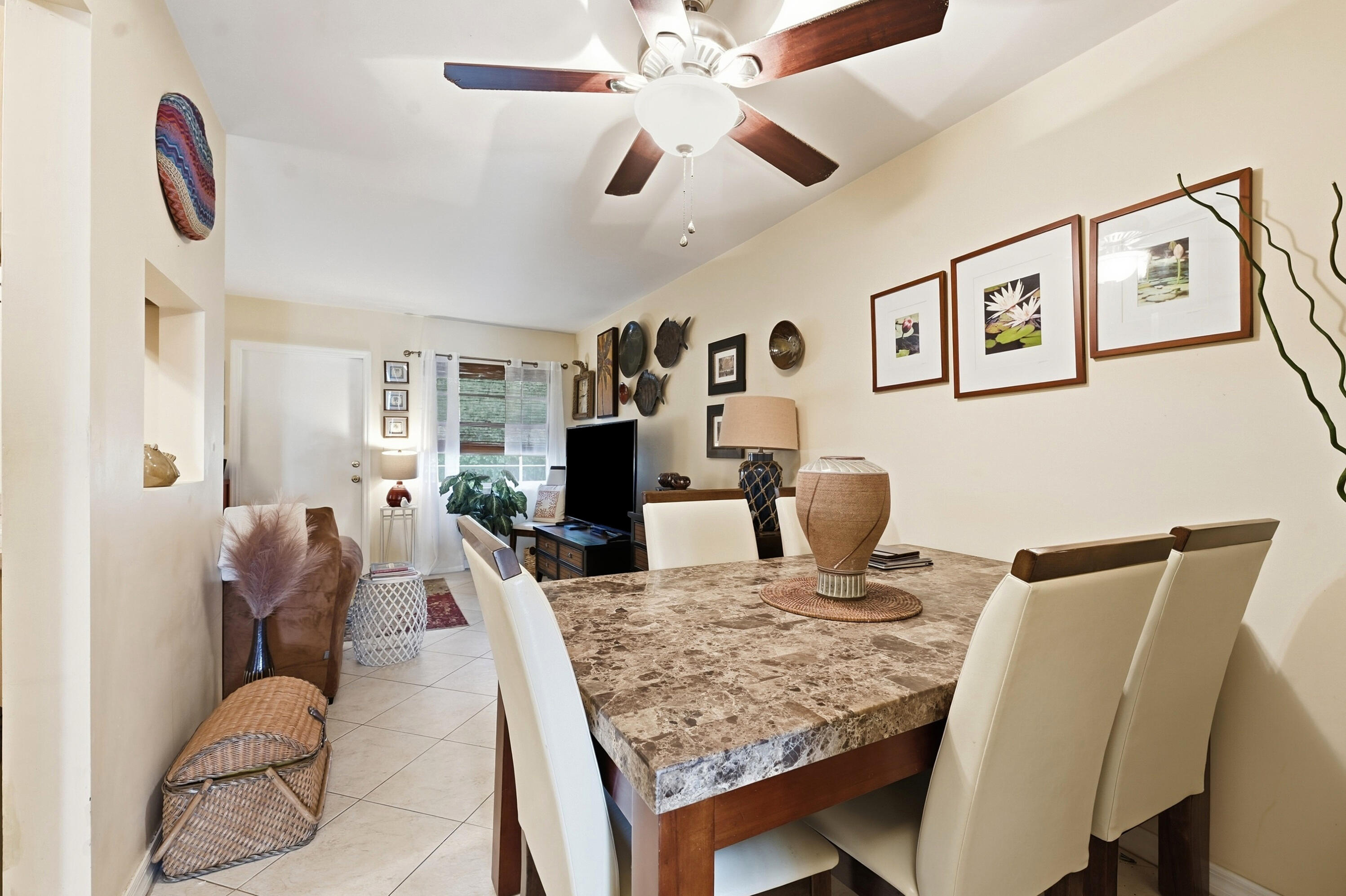 VISTA ROYALE PHASE Il BLDGS 83-111 - Residential