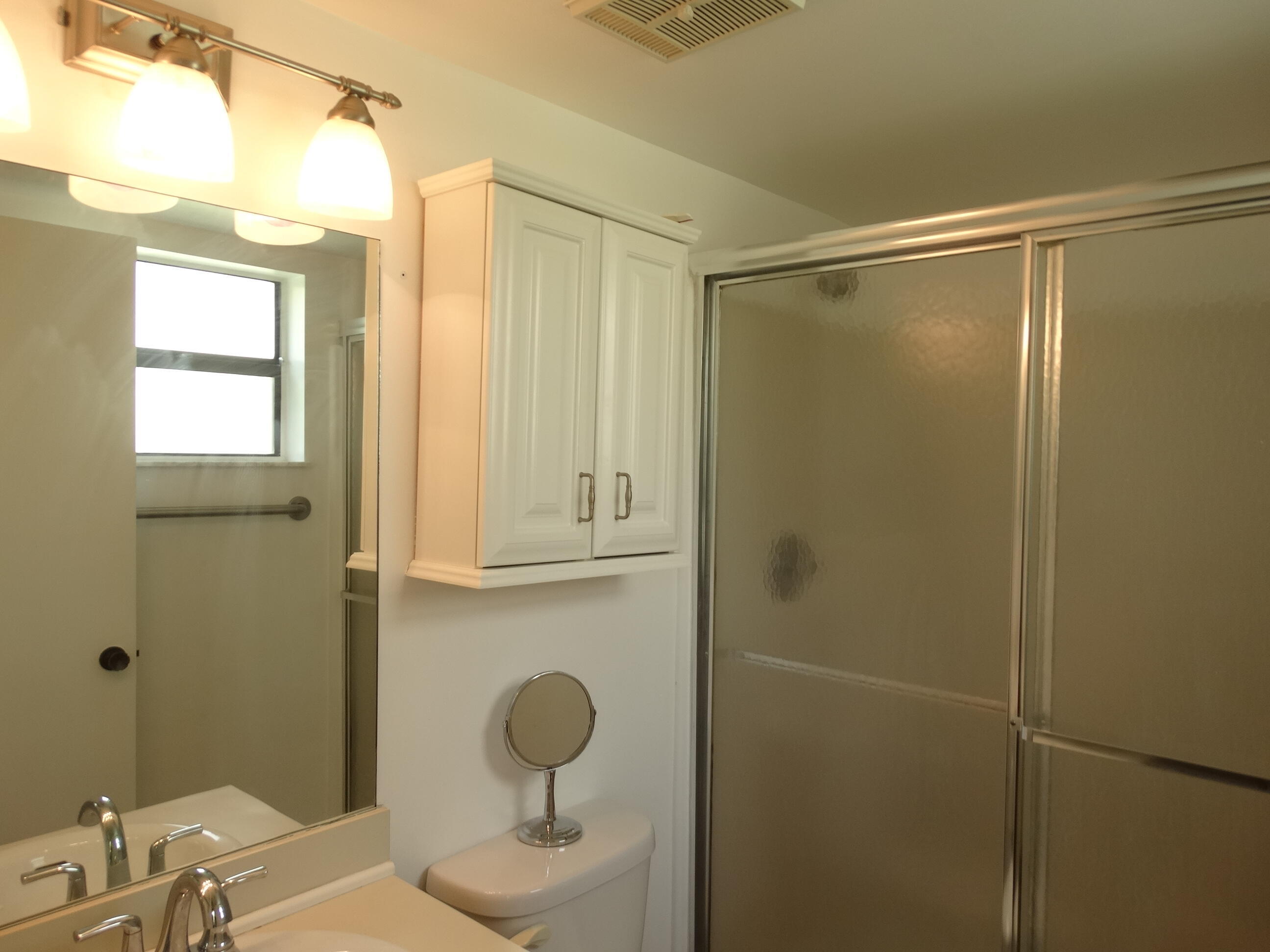 LUCERNE LAKES GOLF COLONY CONDS 1 THRU 12 & 14 - Residential Lease