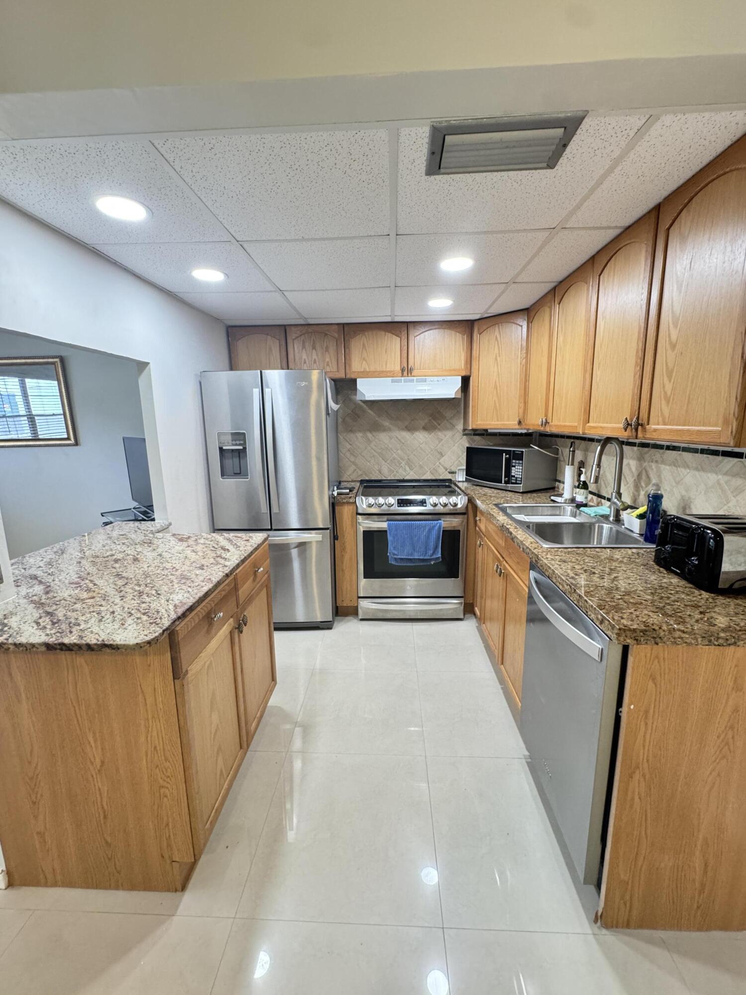 HARWOOD D CONDO - Residential