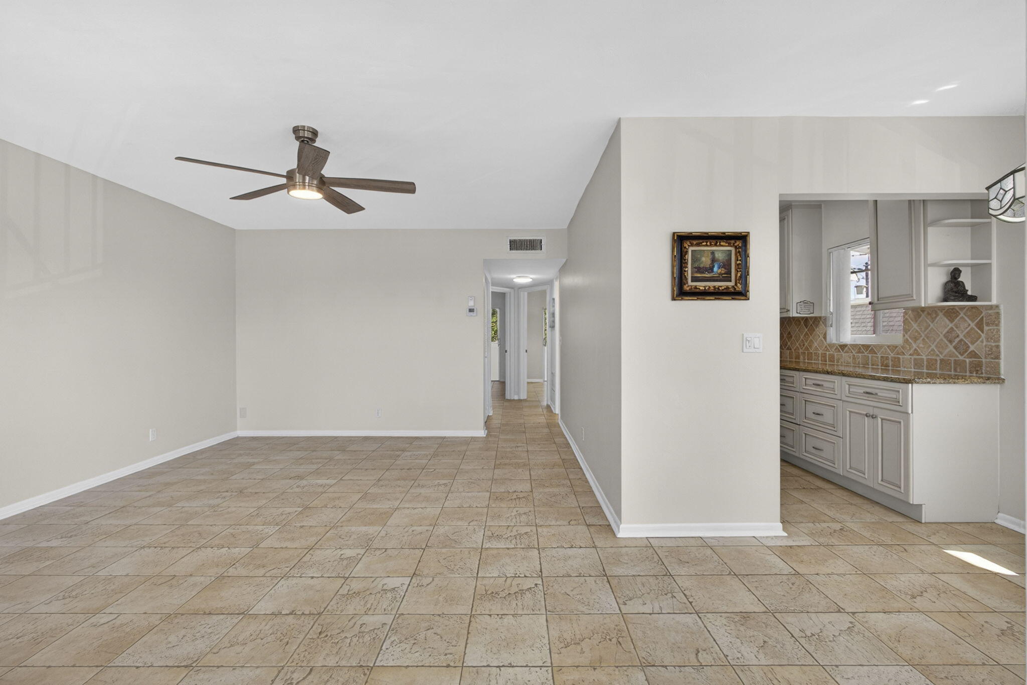 MURRY HILLS APT BLDG CONDO - Residential Lease