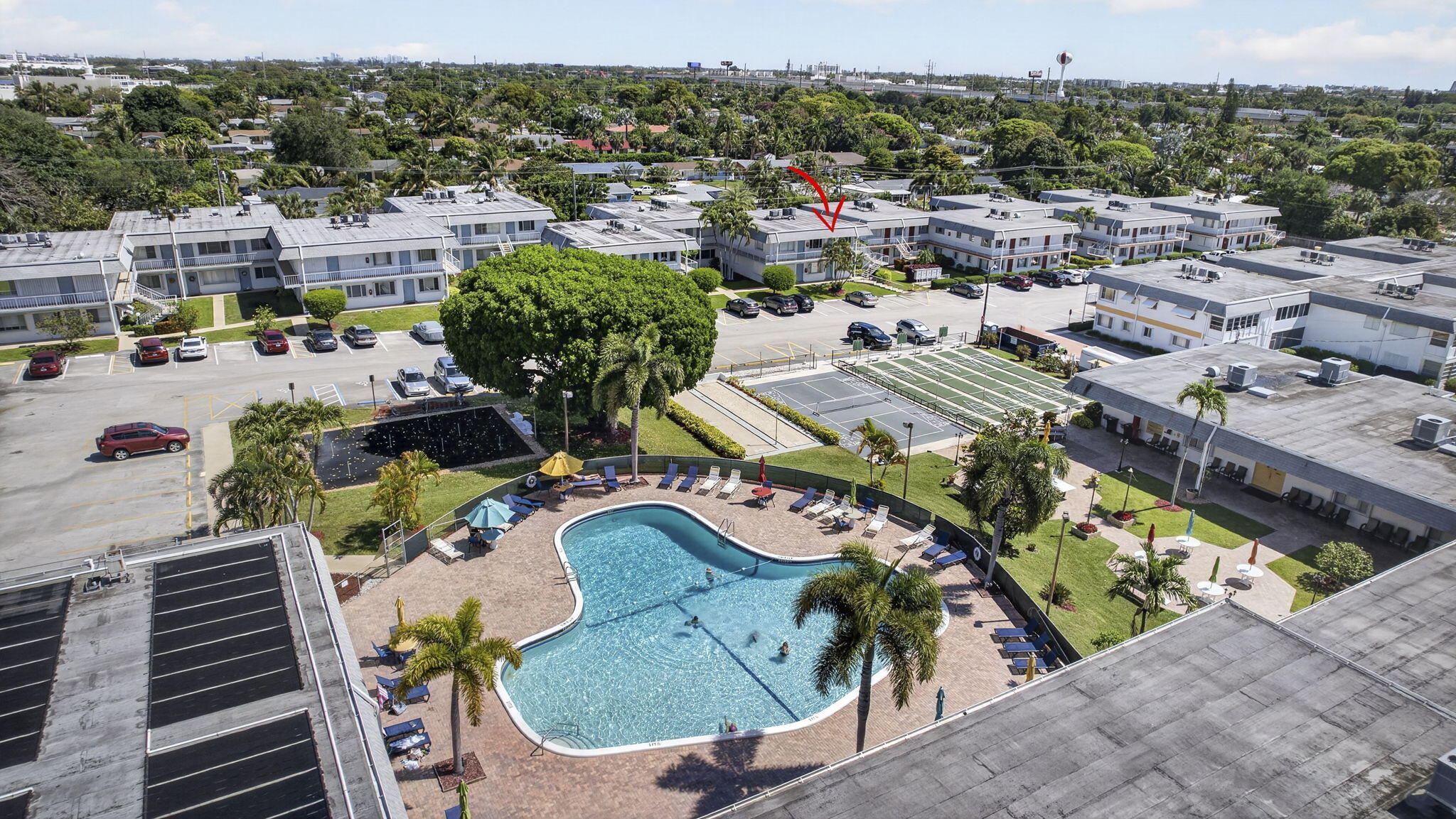 MURRY HILLS APT BLDG CONDO - Residential Lease