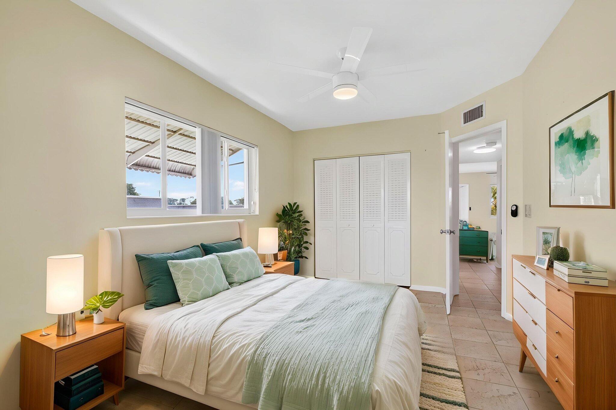 MURRY HILLS APT BLDG CONDO - Residential Lease