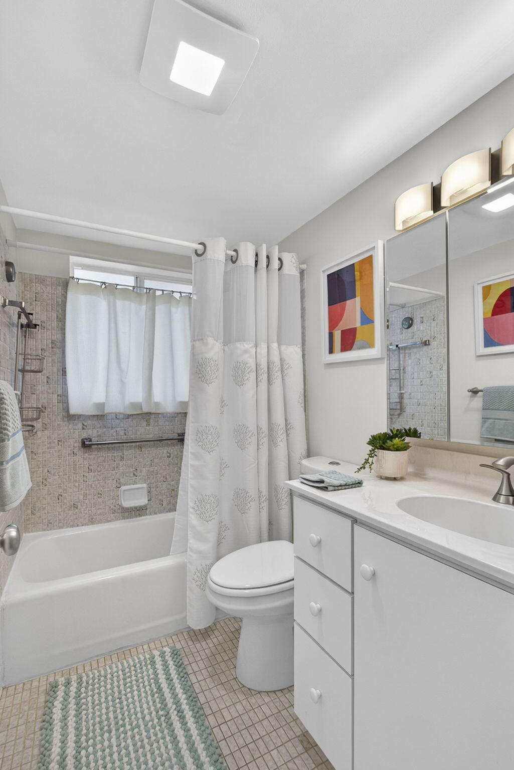 MURRY HILLS APT BLDG CONDO - Residential Lease
