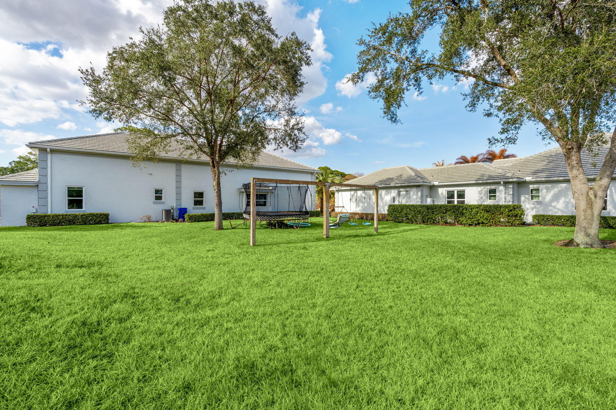 SABAL CREEK - PGA Village - Residential